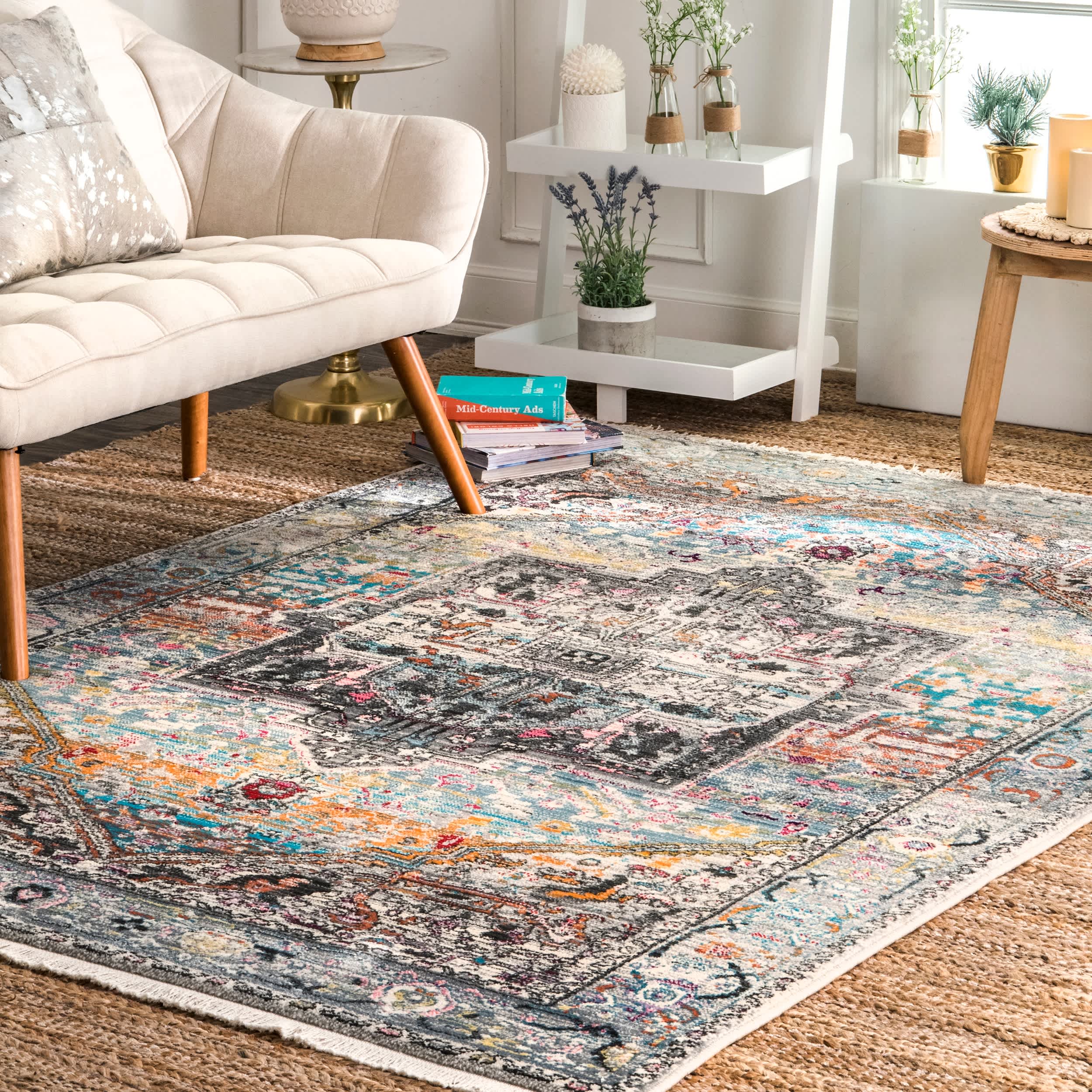 Vintage Harriet Medallion Fringe Area Rug - Image 9