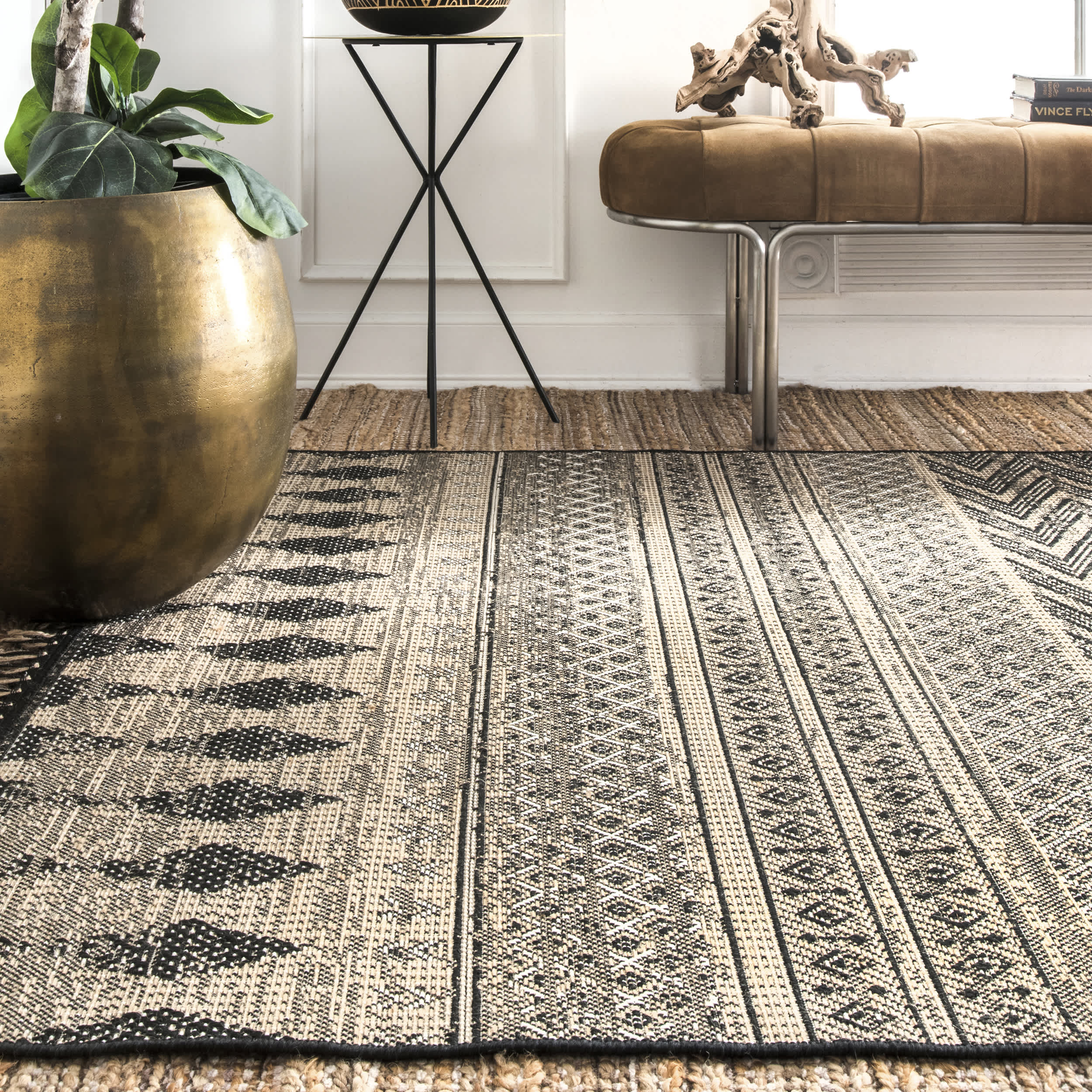 Indoor/Outdoor Modern Aztec Nicki Area Rug - Image 7