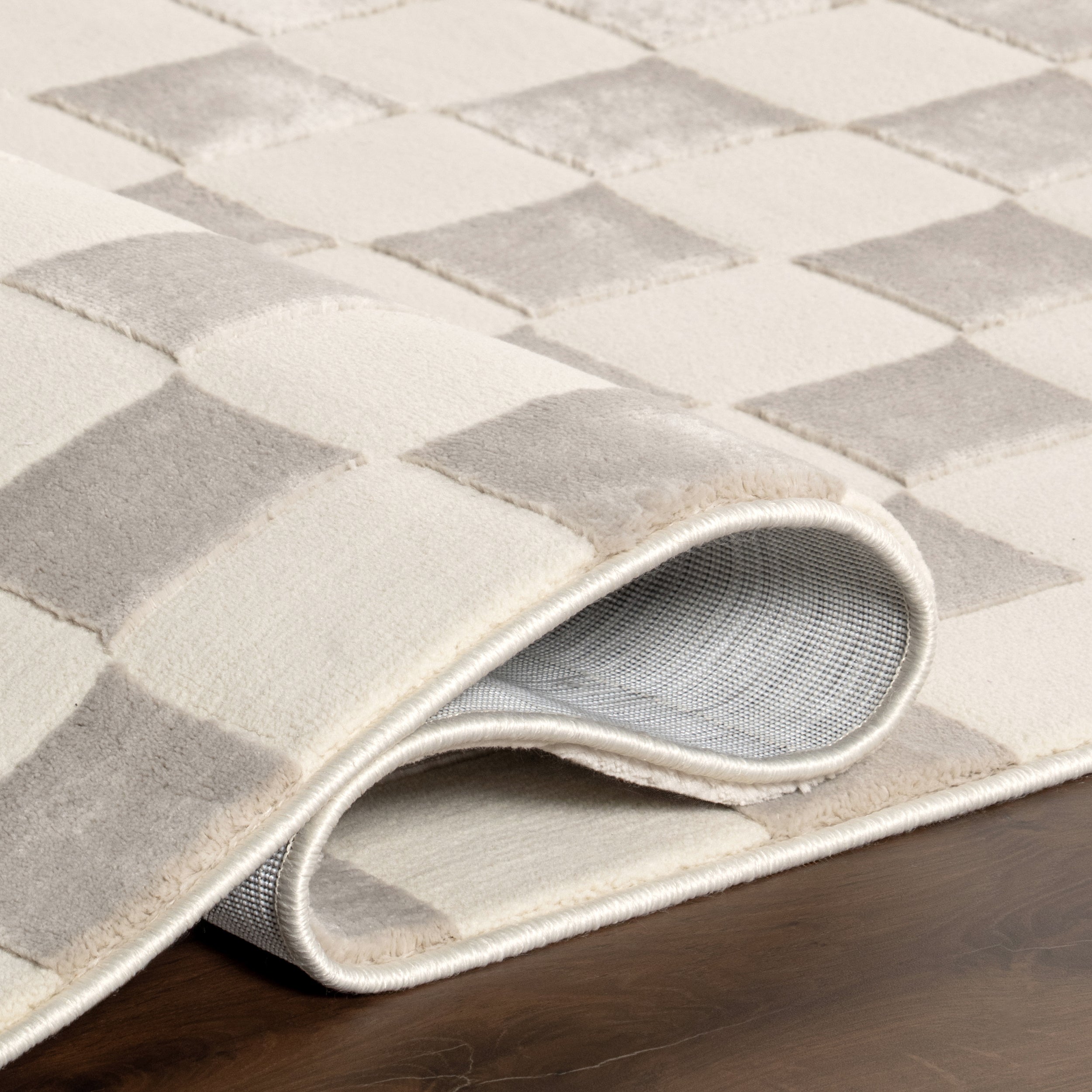 Alaiya Checkered Machine Washable Area Rug - Image 15