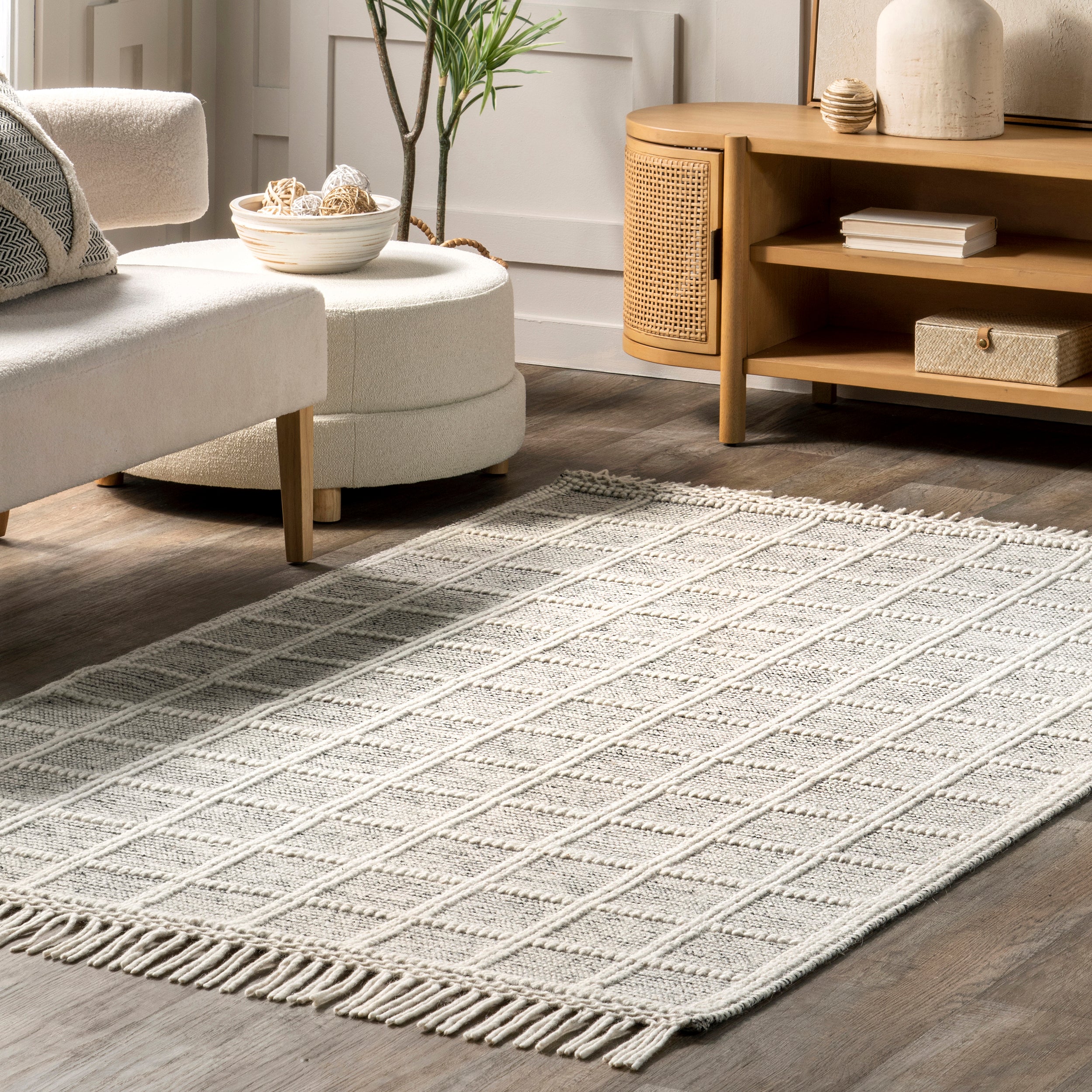 Huia Casual Striped Wool Blend Tassel Area Rug - Image 9