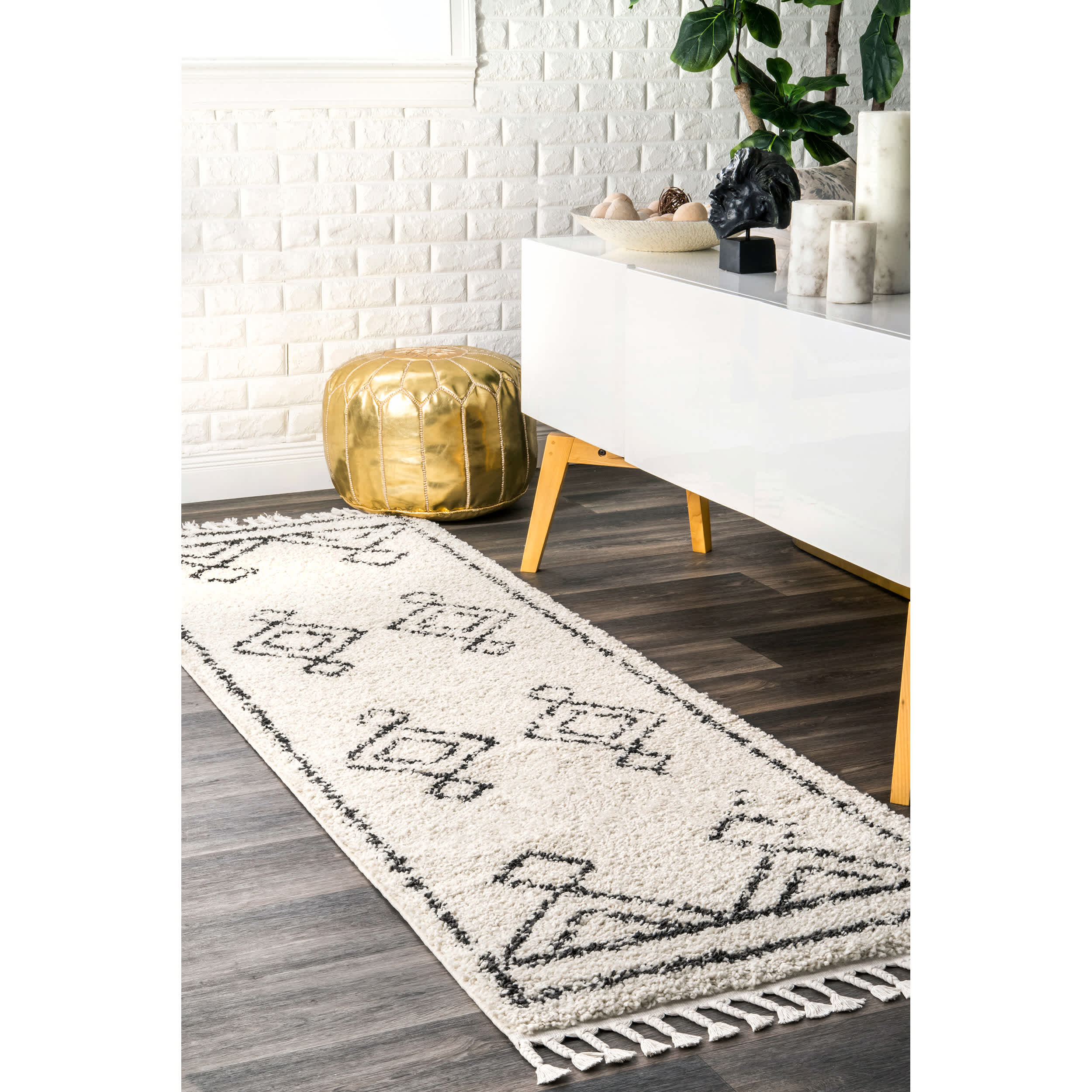 Mackie Moroccan Diamond Tassel Area Rug - Image 10