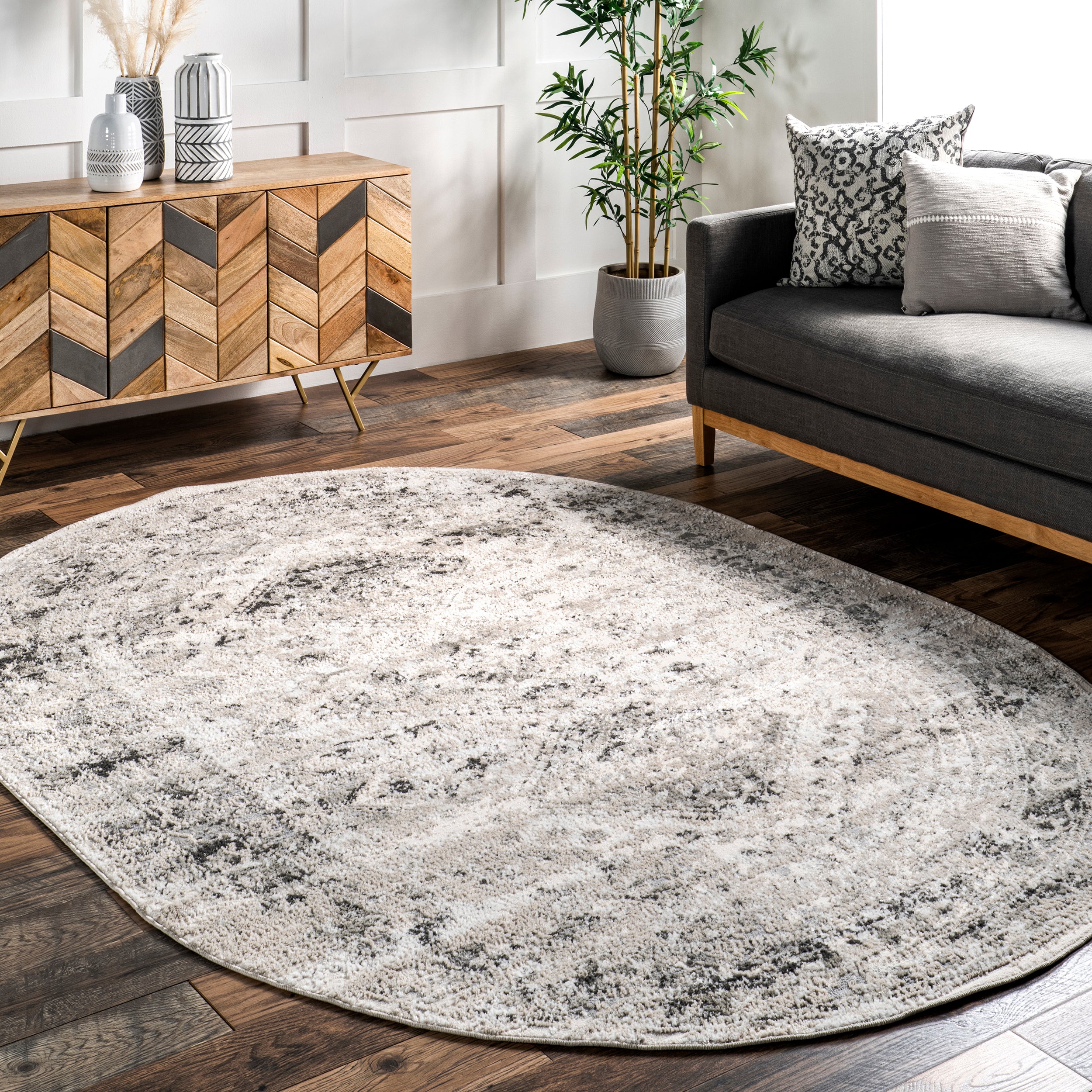 Madisson Vintage Faded Medallion Area Rug - Image 10