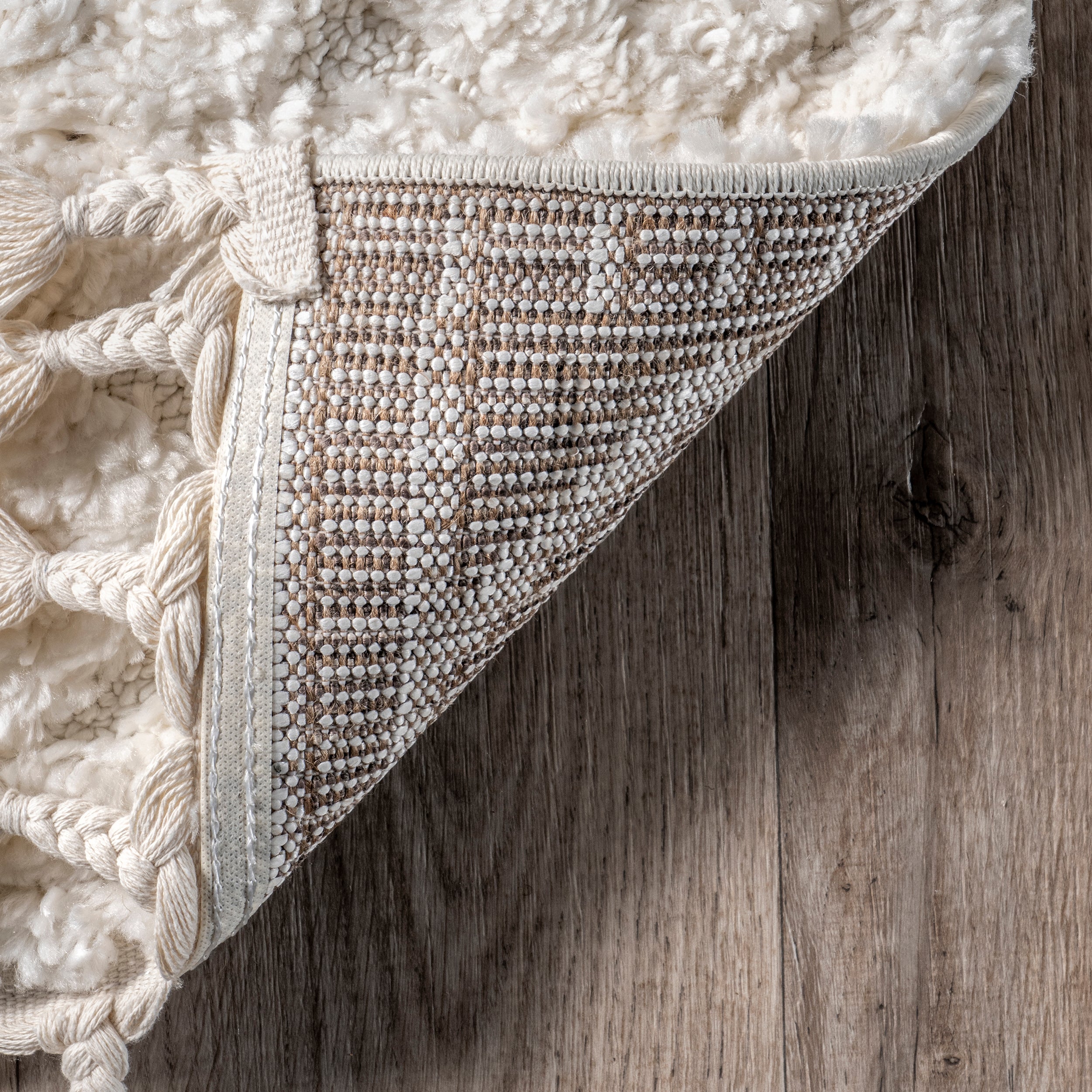 Akia Lattice High/Low Tassel Area Rug - Image 7