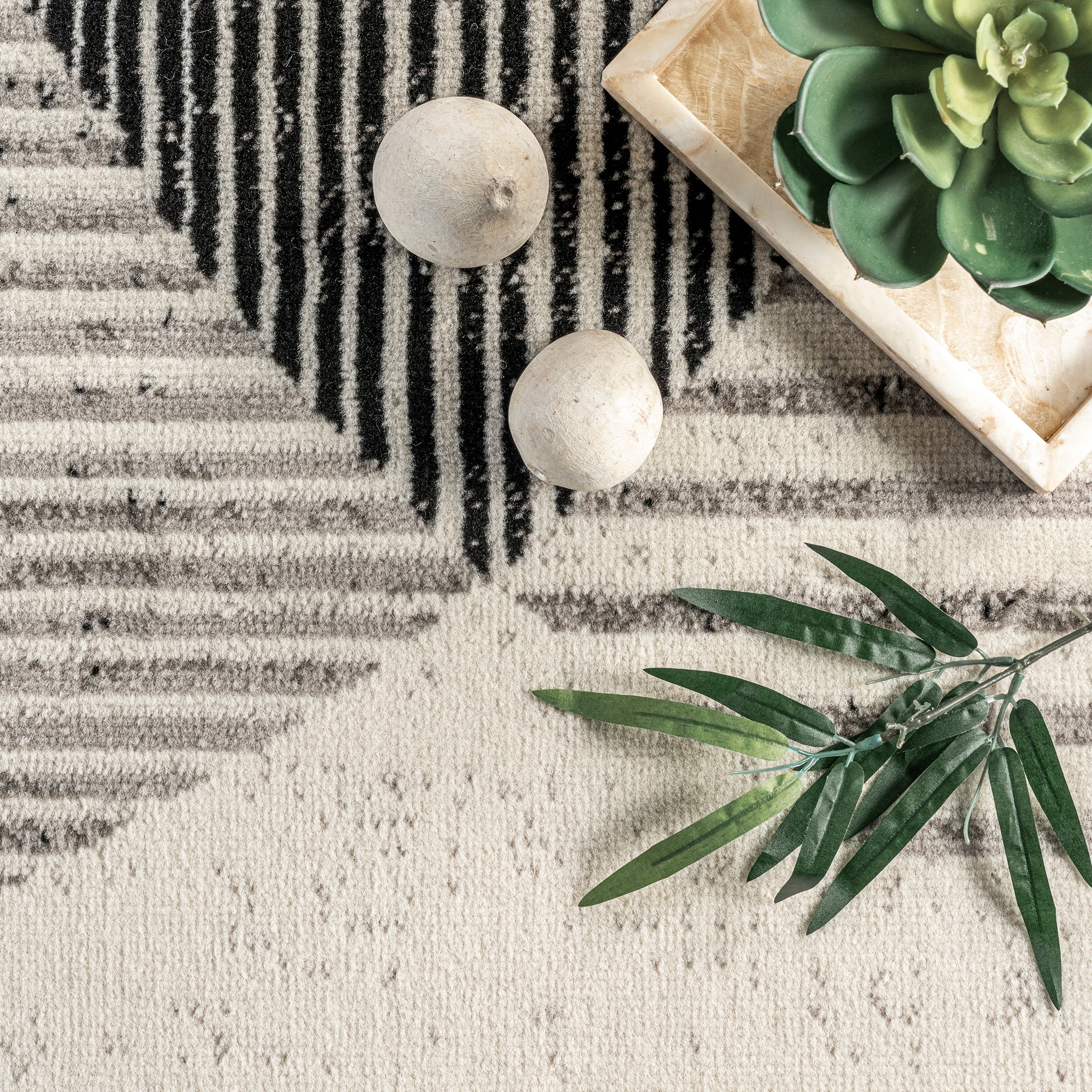 Dara Contemporary Geometric Area Rug - Image 6