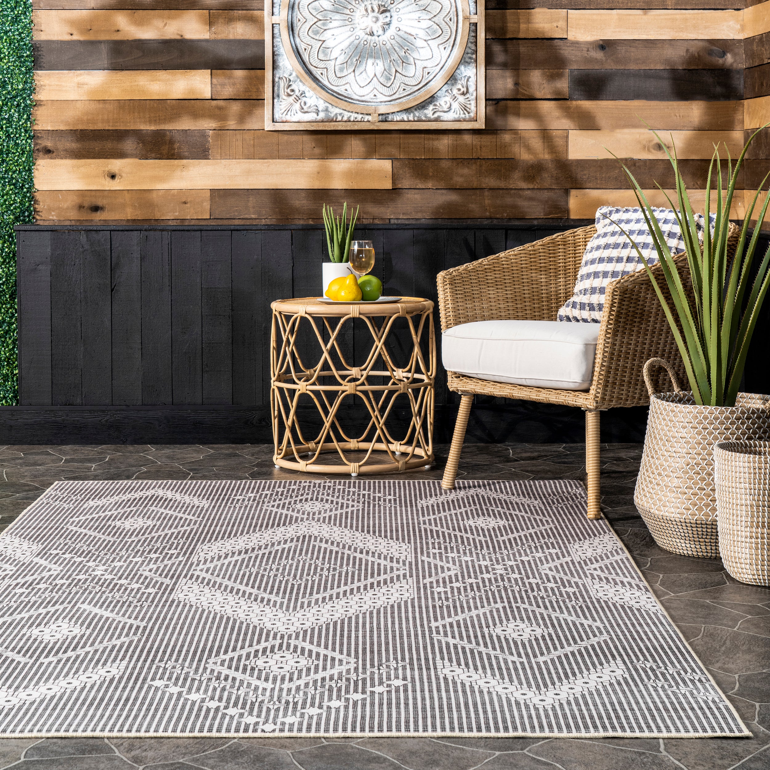 Carlita Tribal Machine Washable Indoor/Outdoor Area Rug - Image 8