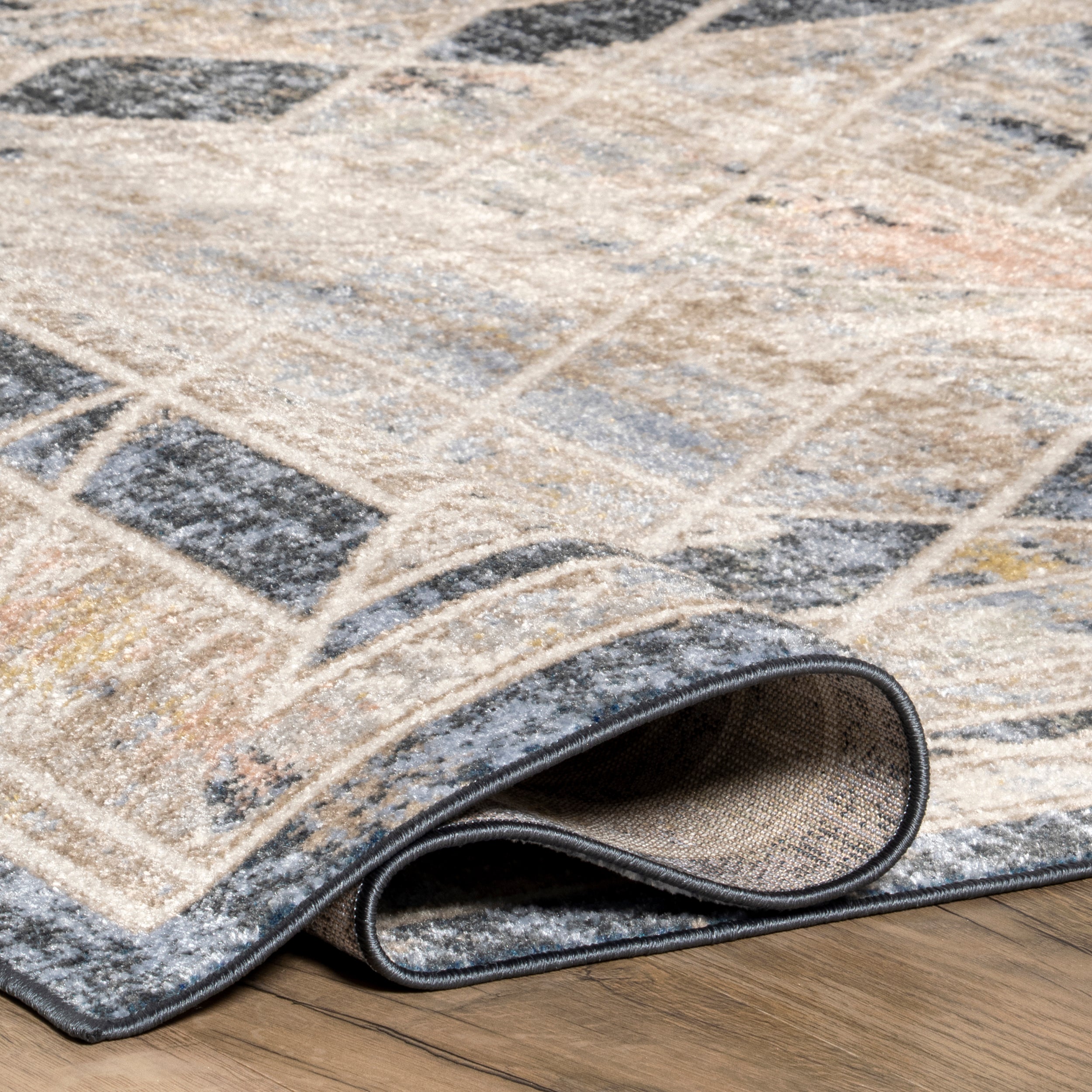 Nika Modern Faded Machine Washable Area Rug - Image 4