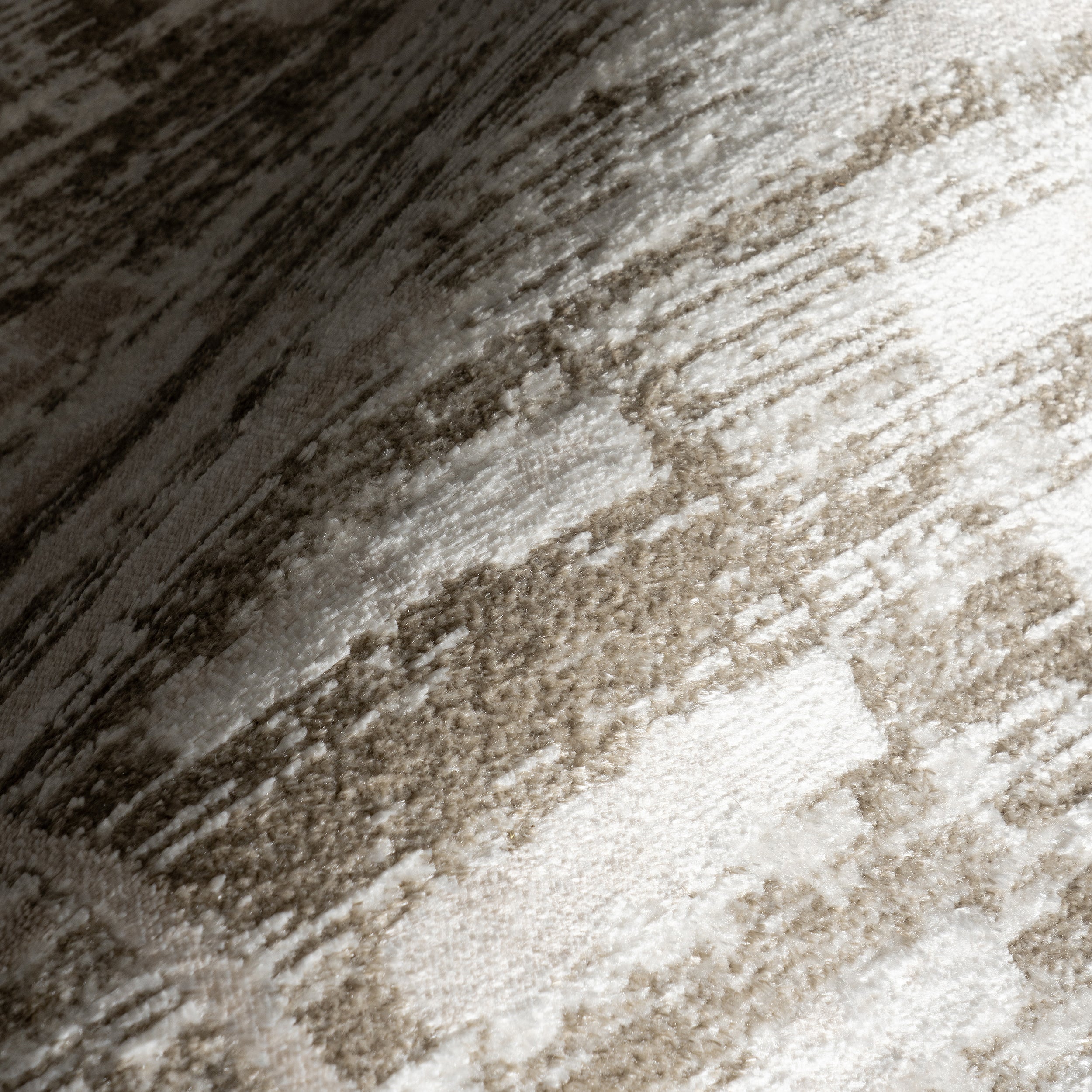 Cambria Geometric Machine Washable Area Rug - Image 5