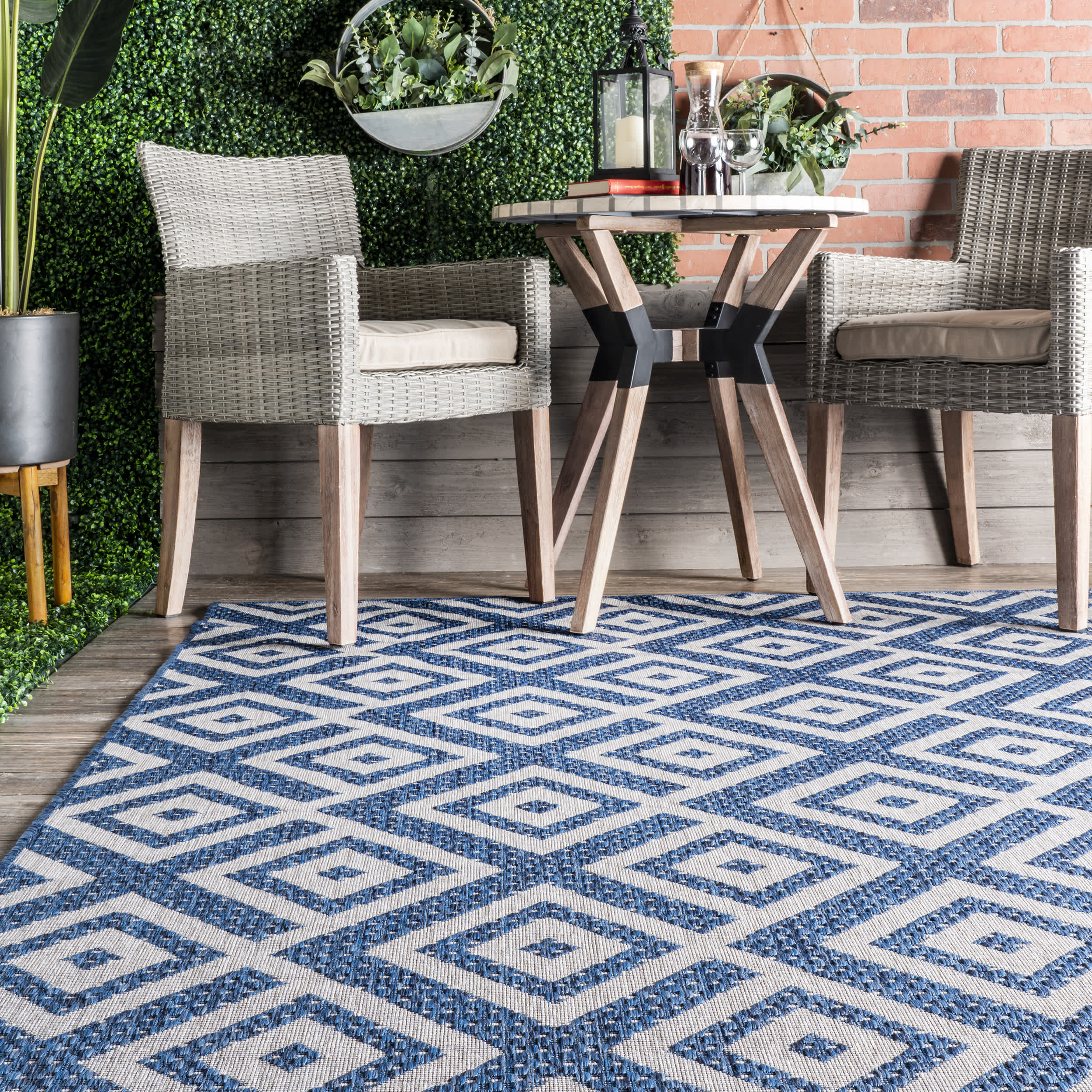 Tayla Diamond Lattice Indoor/Outdoor Area Rug - Image 8