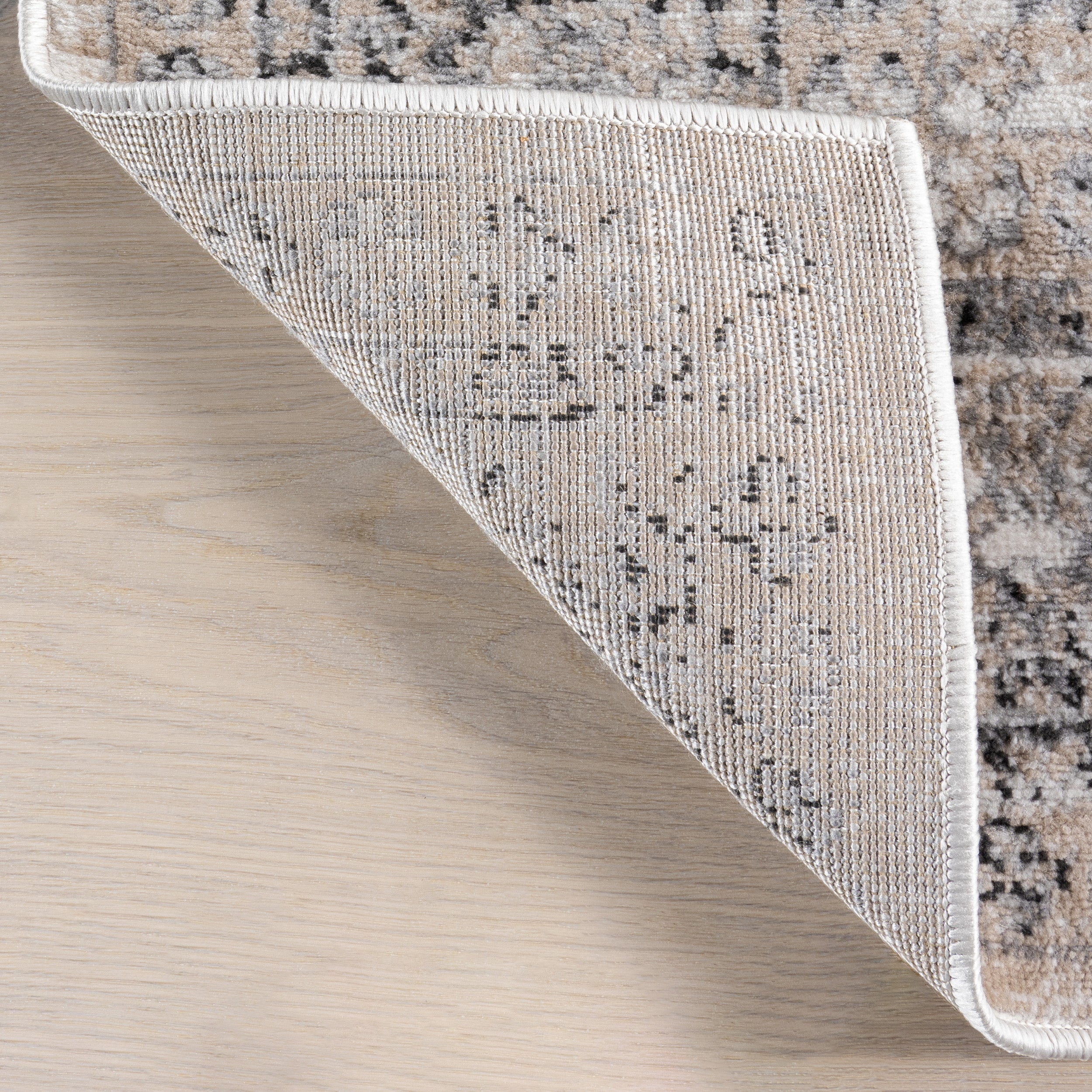 Lillith Traditional Medallion Area Rug - Image 8