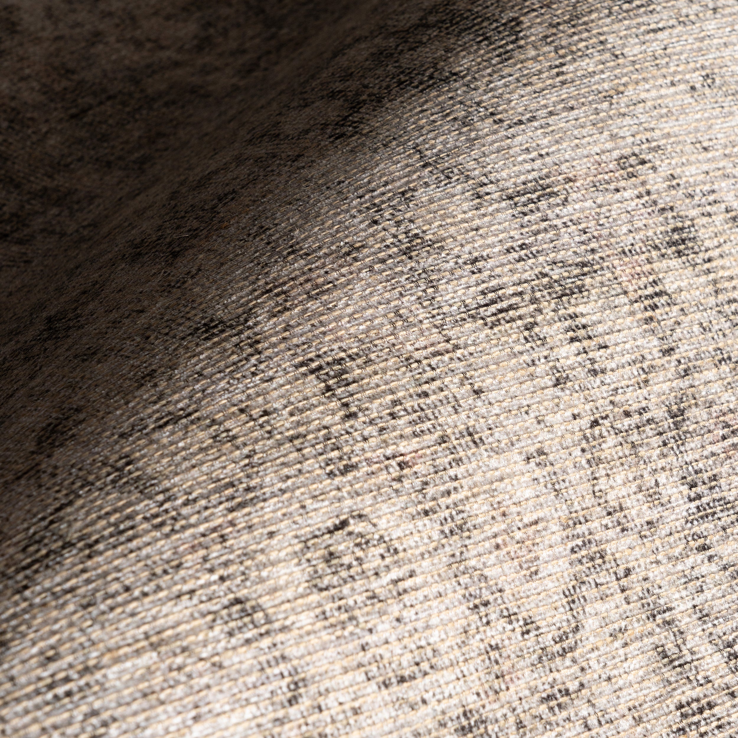 Hillstone Collection Giorgina Traditional Vintage Medallion Area Rug - Image 5