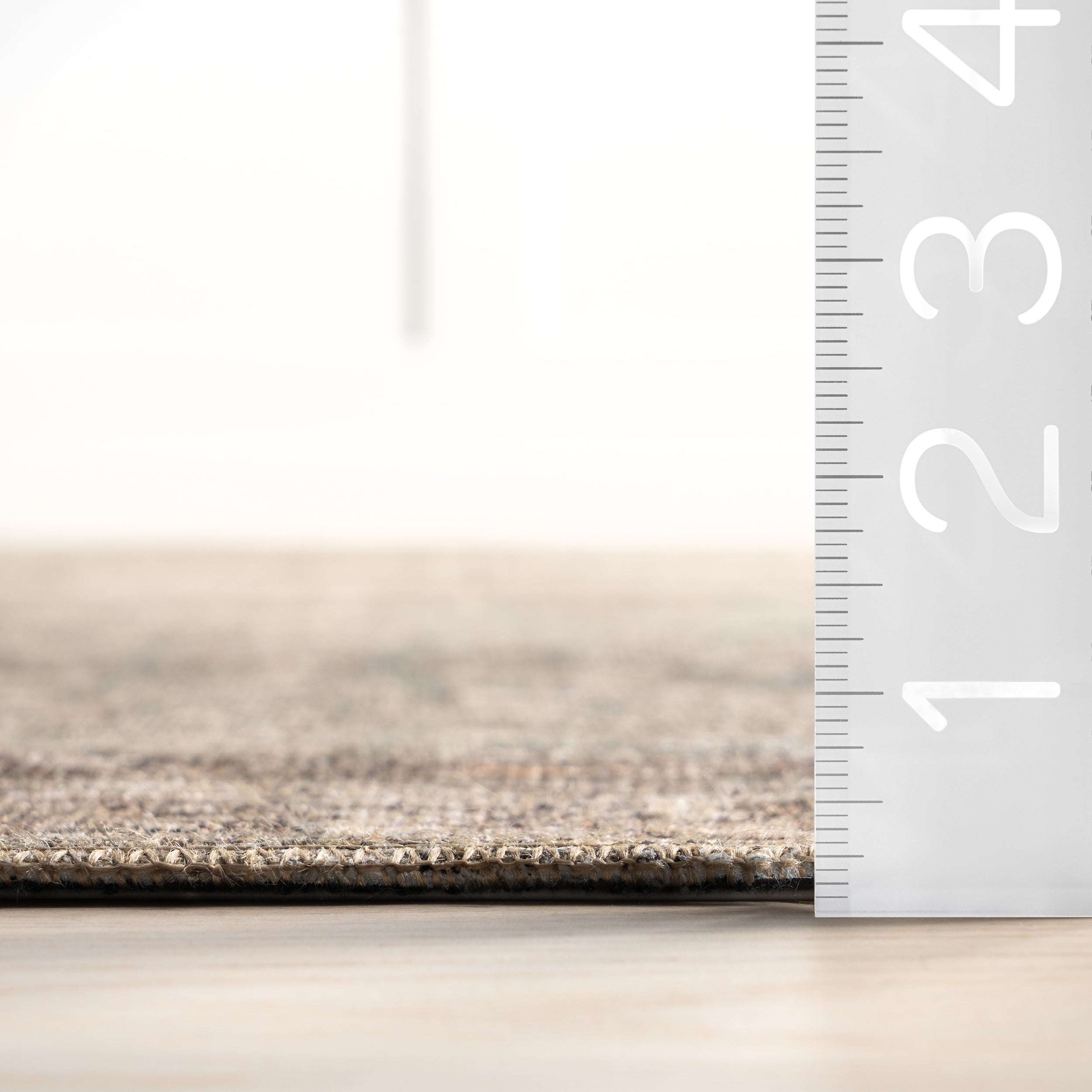 Hillstone Collection Calianna Traditional Vintage Medallion Area Rug - Image 3