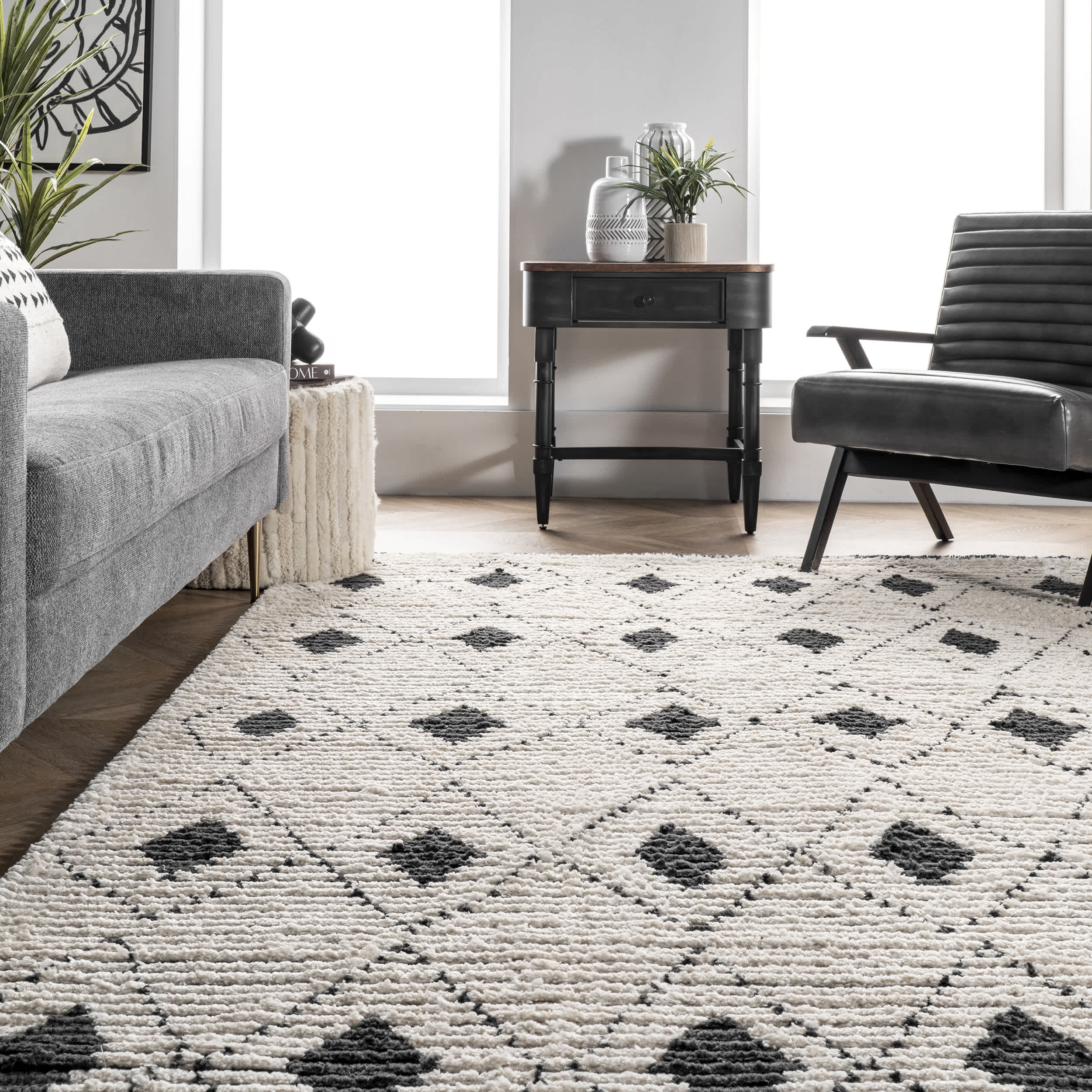 Joanna Diamond Trellis Soft Shag Fringe Area Rug - Image 8