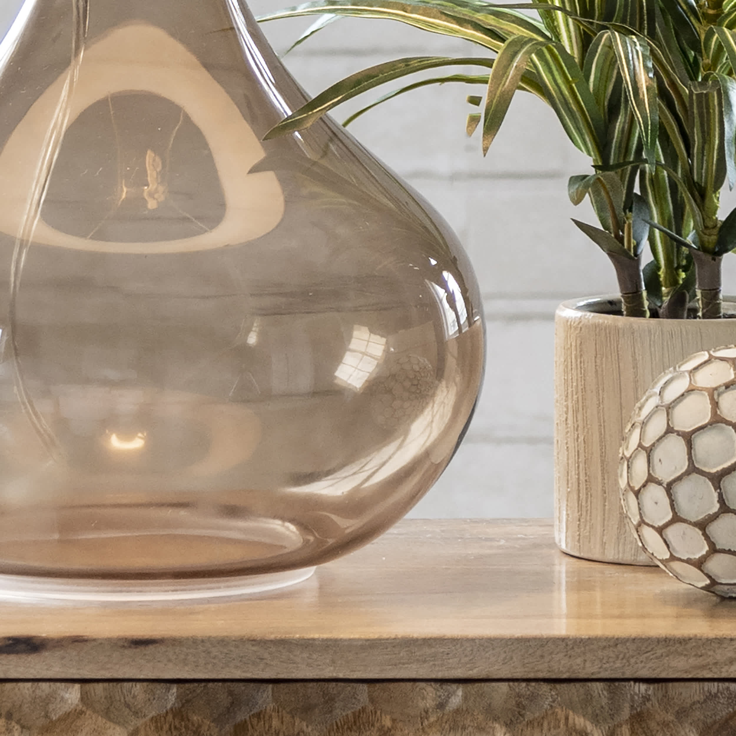 Farrell 26 Glass Table Lamp - Image 4
