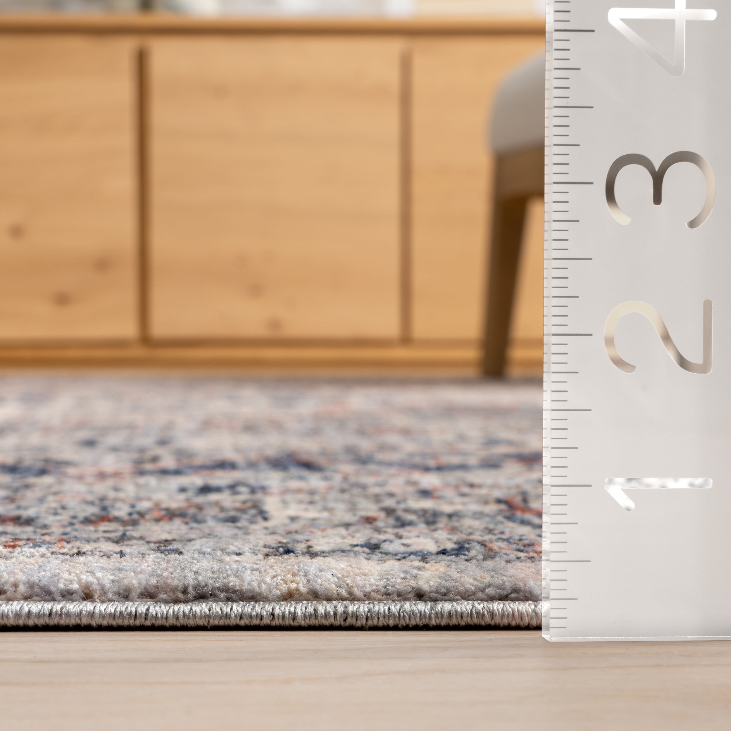 Saffron Traditional Medallion Area Rug - Image 3