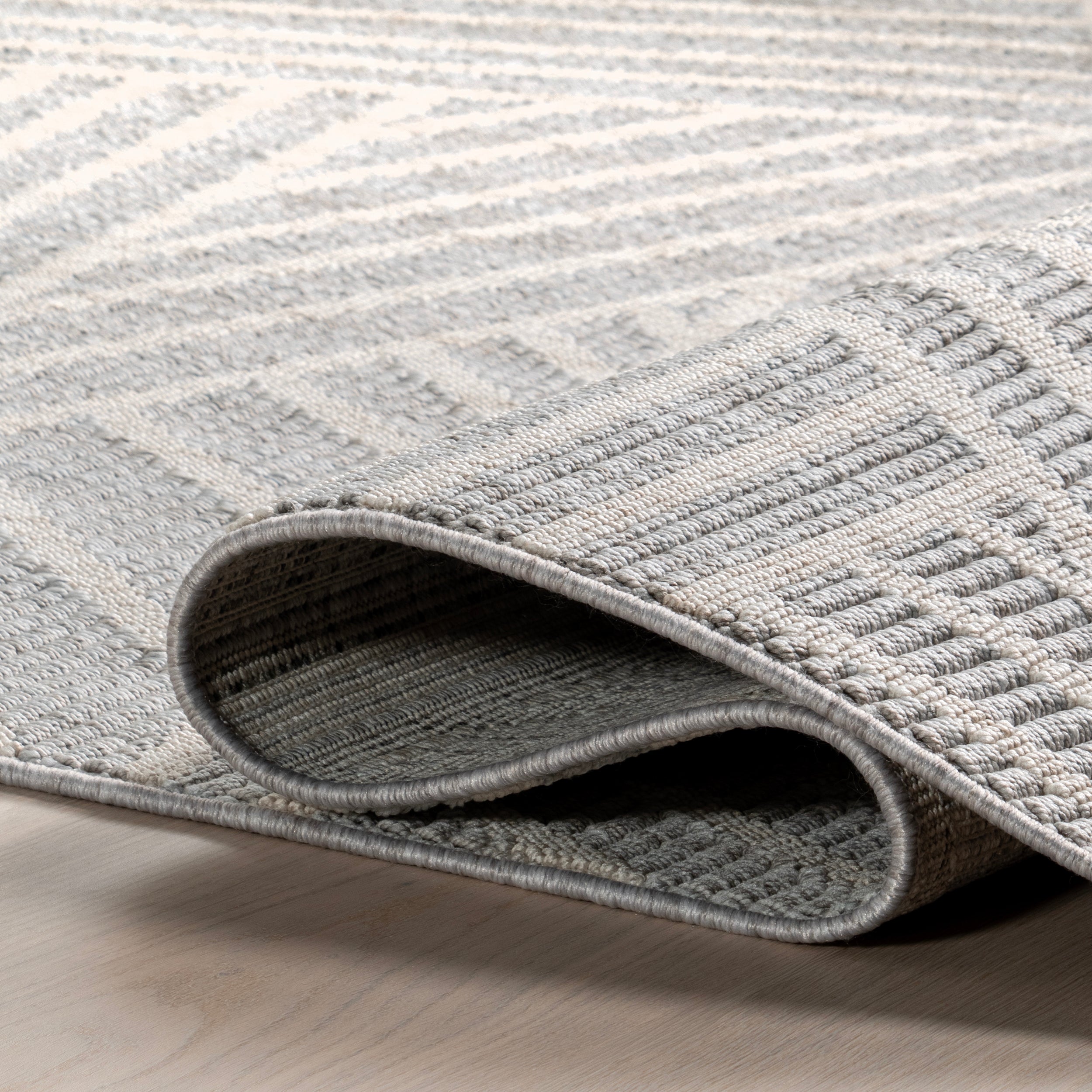 Esmeray Modern Geometric Tasseled Area Rug - Image 4