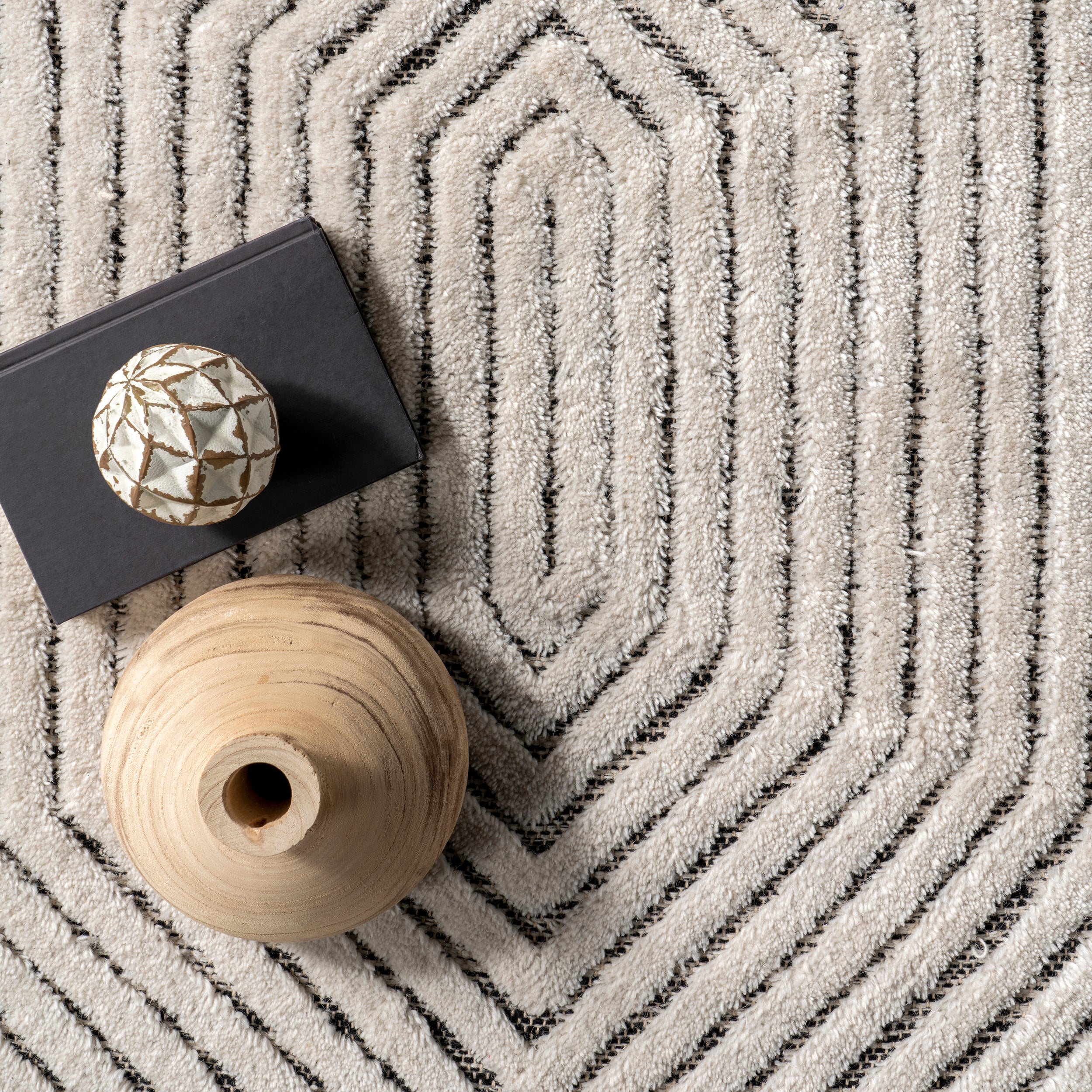 Sherrell Modern High/Low Tassel Area Rug - Image 6