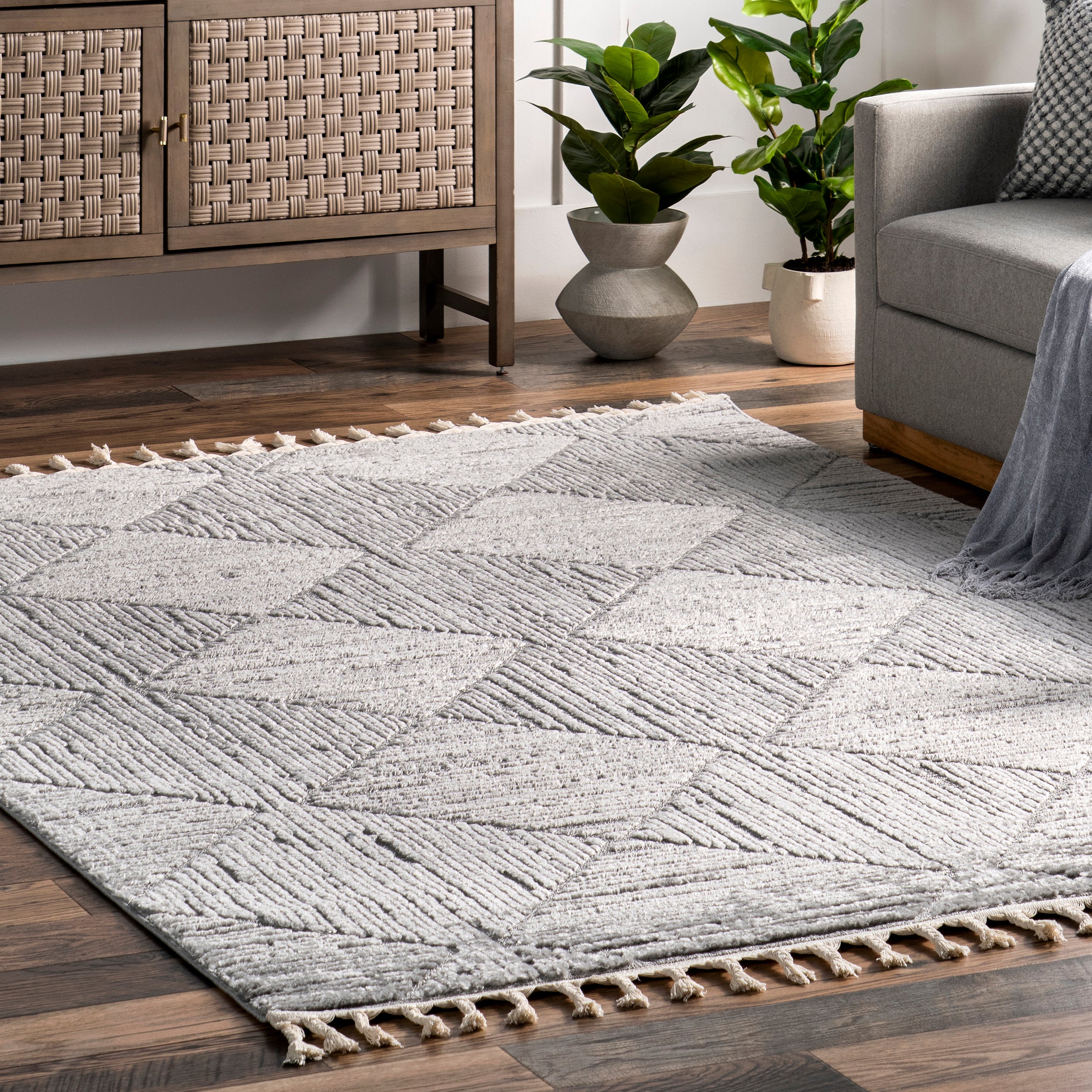 Kerry Textured Geometric Tasseled Area Rug - Image 19