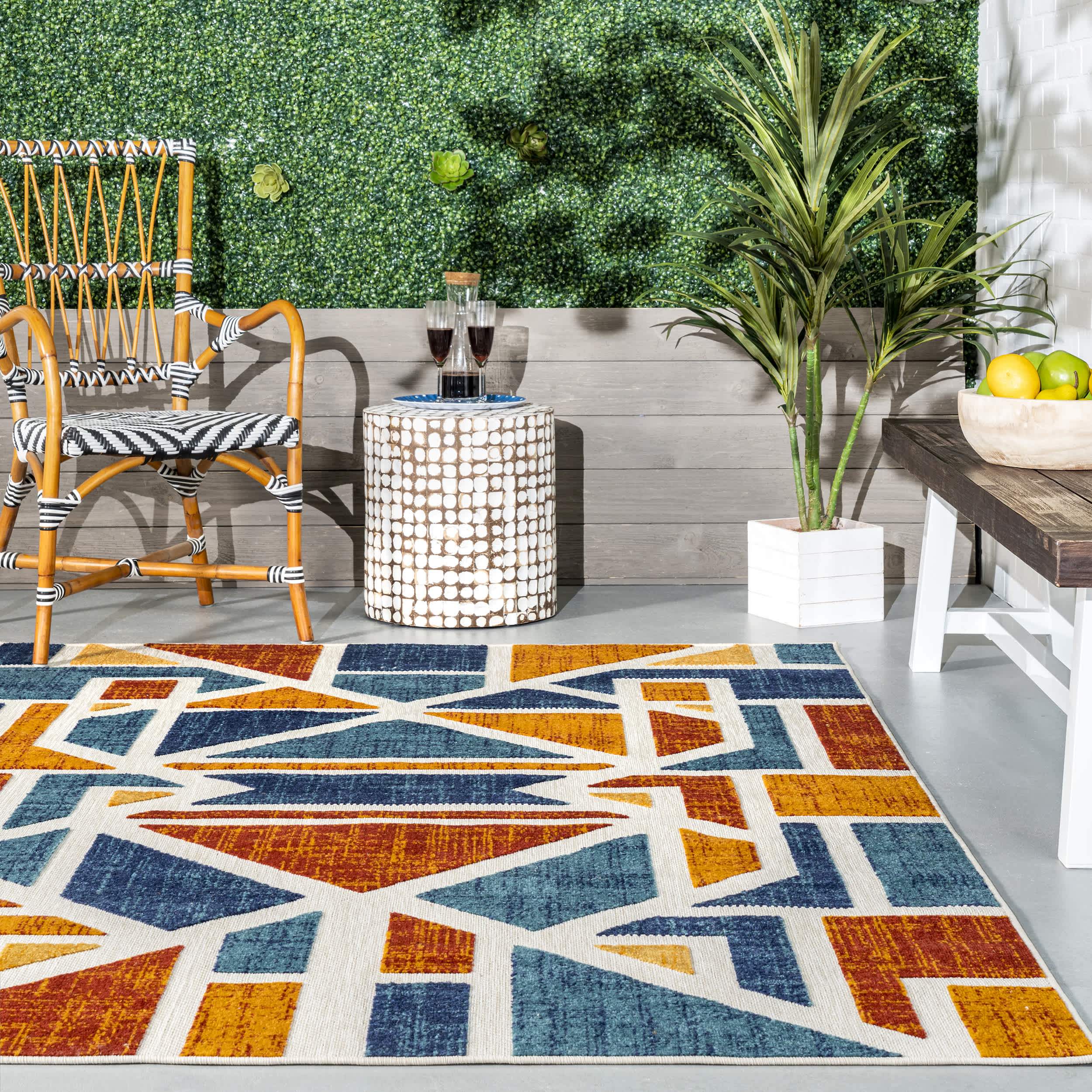 Alexia Contemporary Geometric Indoor/Outdoor Area Rug - Image 8