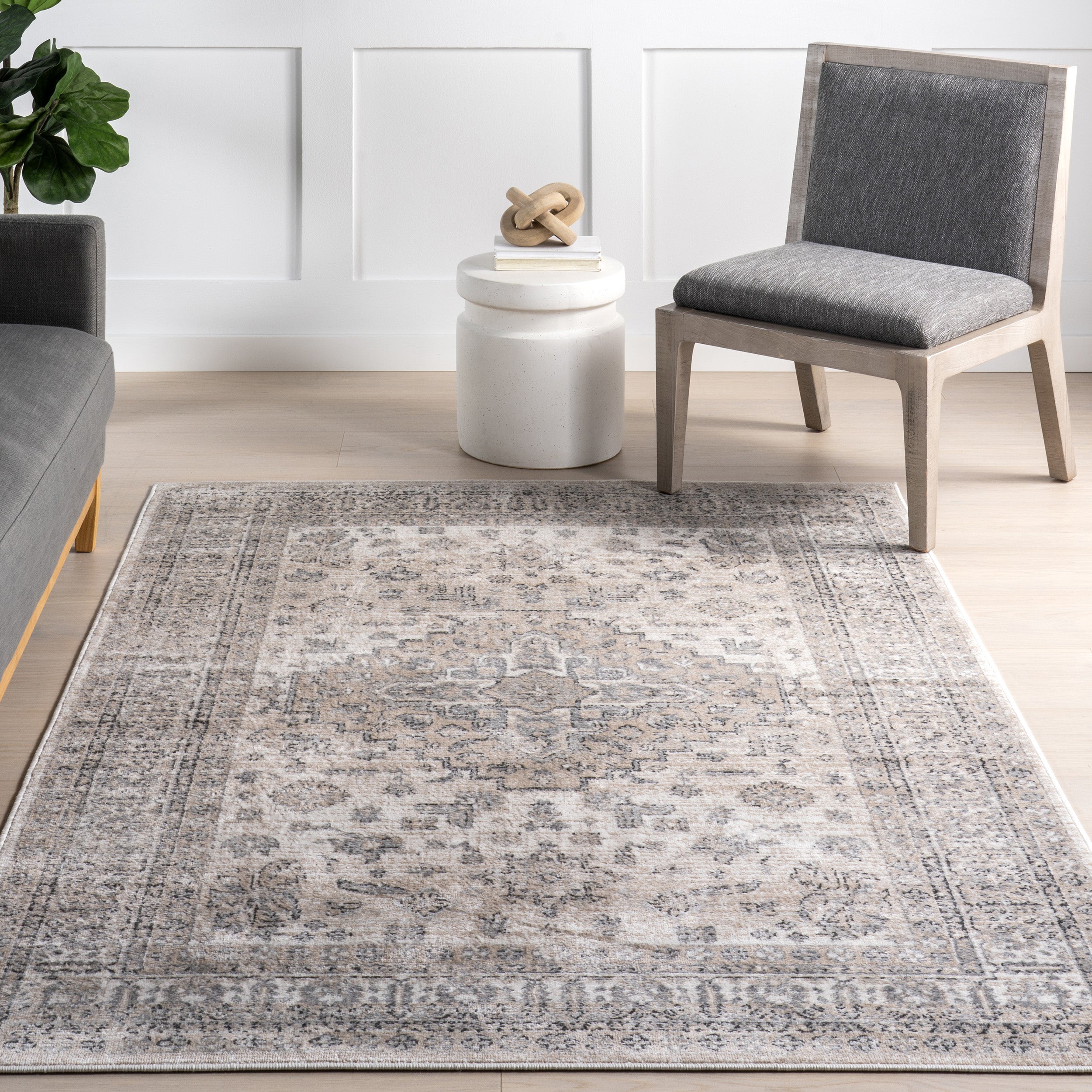 Lillith Traditional Medallion Area Rug - Image 9