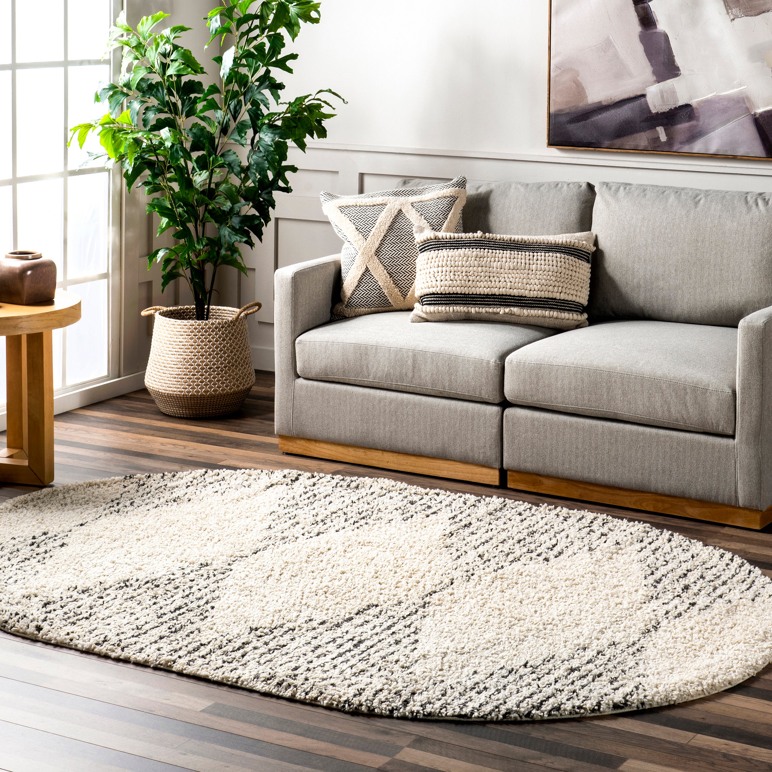 Bria Moroccan Shag Tasseled Area Rug - Image 10