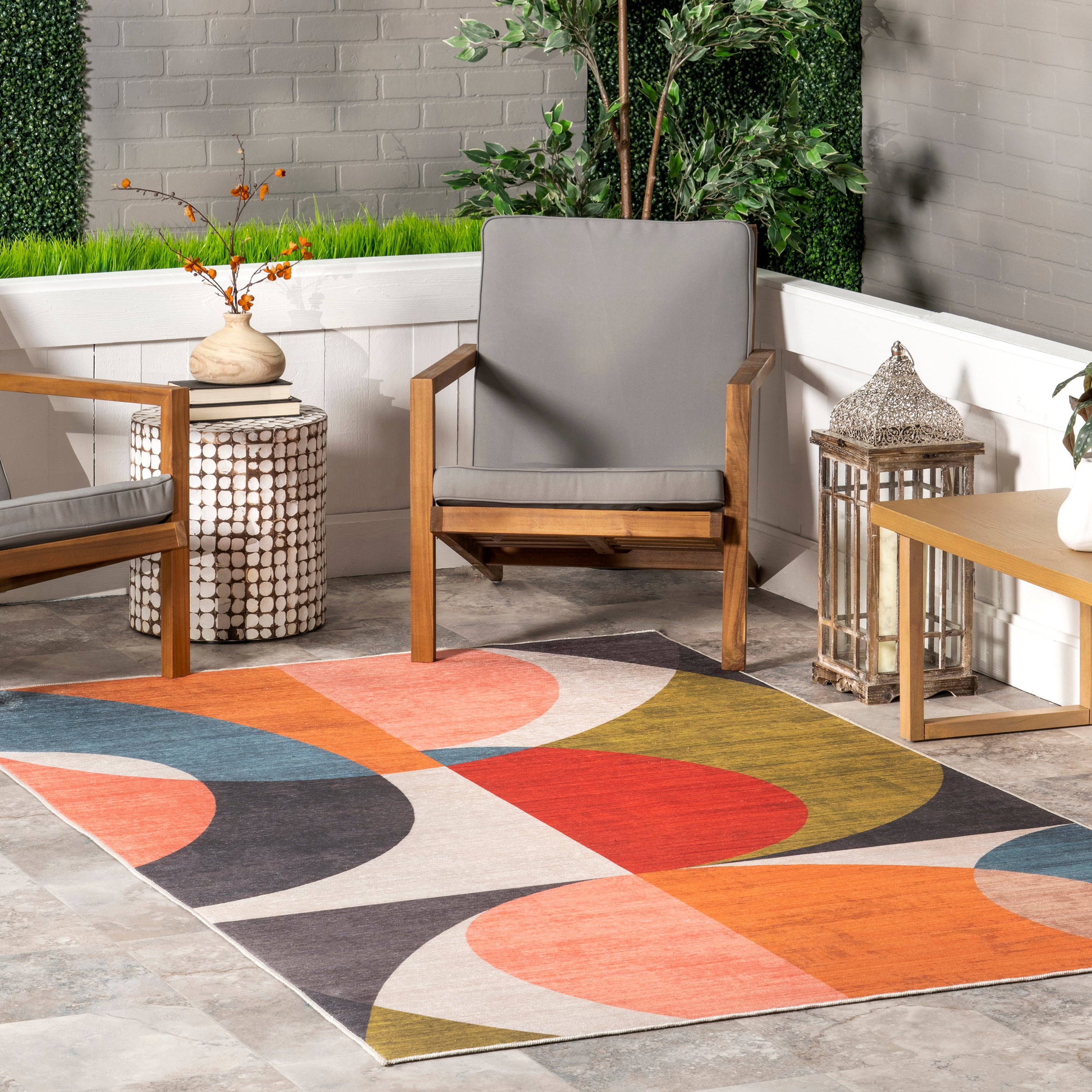 Lizzy Modern Machine Washable Indoor/Outdoor Area Rug - Image 2