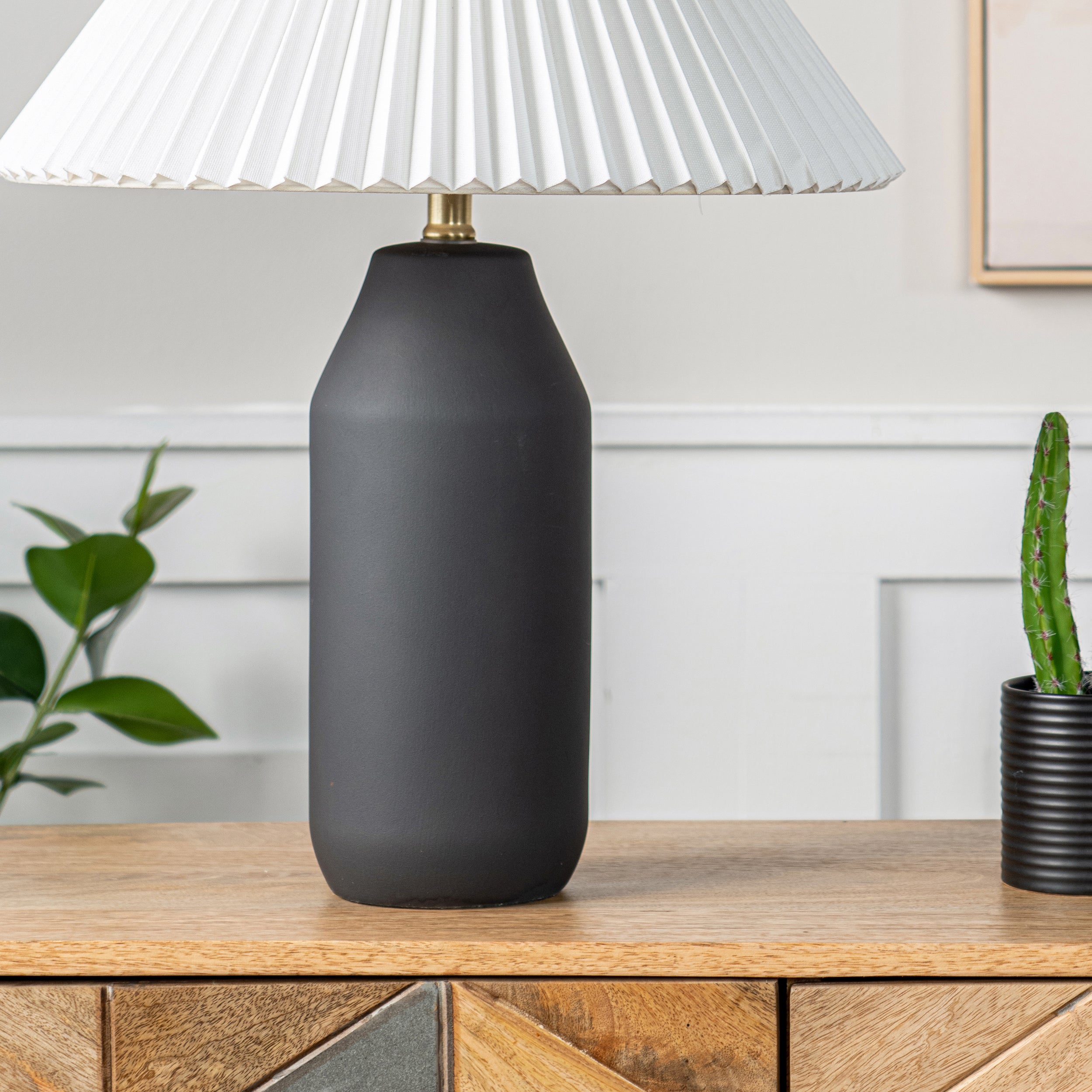 22-inch Modern Ceramic Table Lamp - Image 6