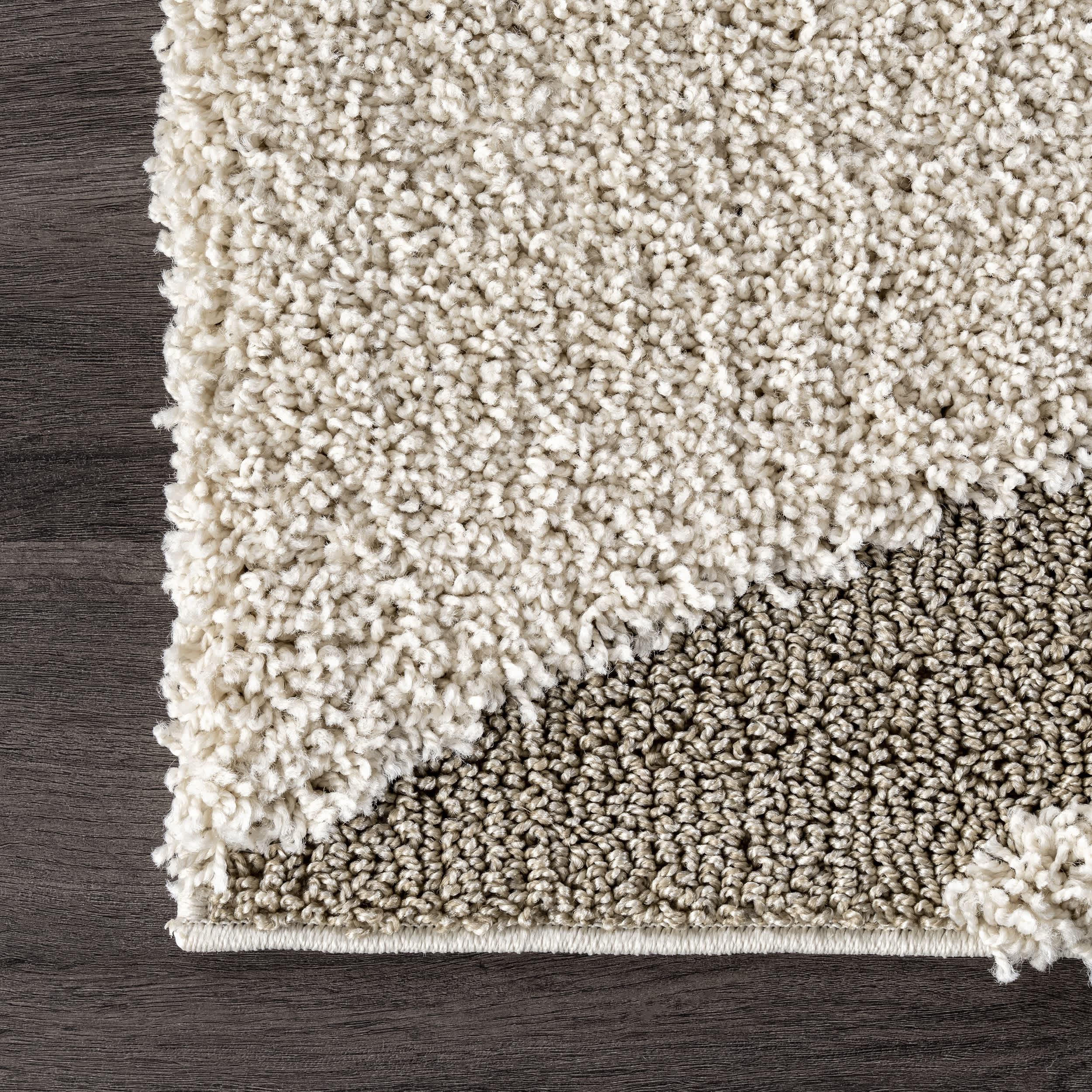 Keyhole Trellis Area Rug - Image 13
