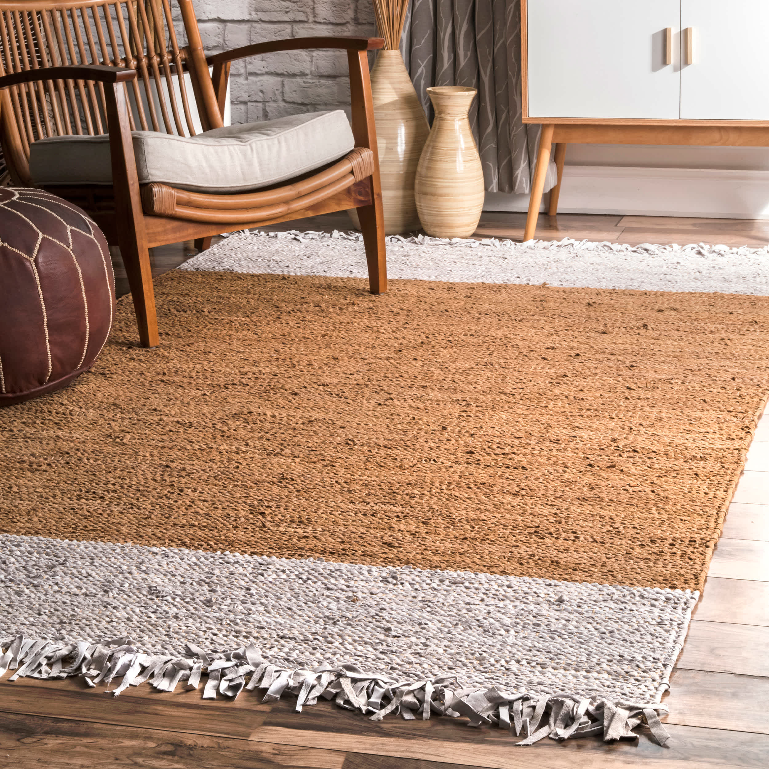 Handmade Otha Tassel Rug - Image 12
