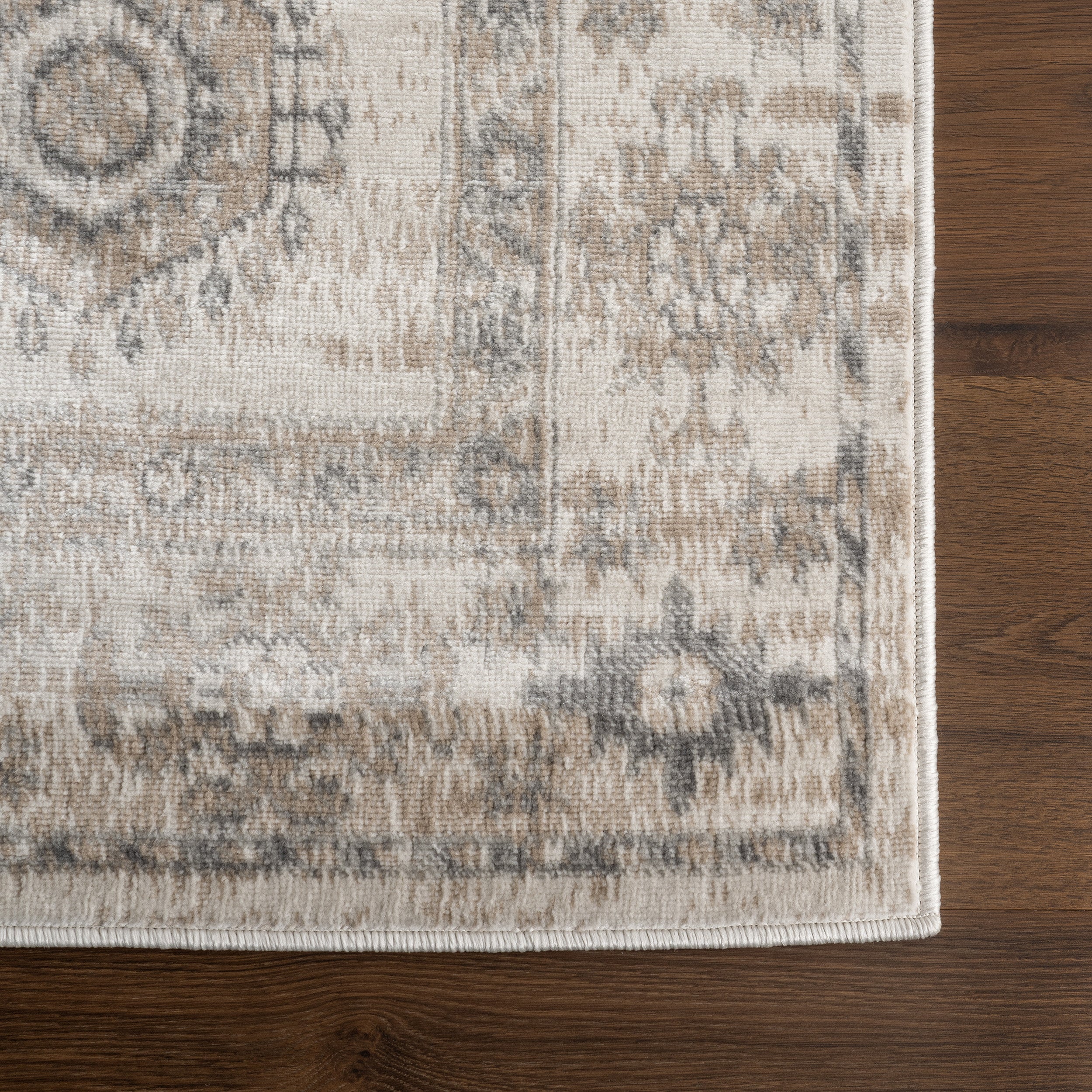 Nissa Traditional Medallion Area Rug - Image 6