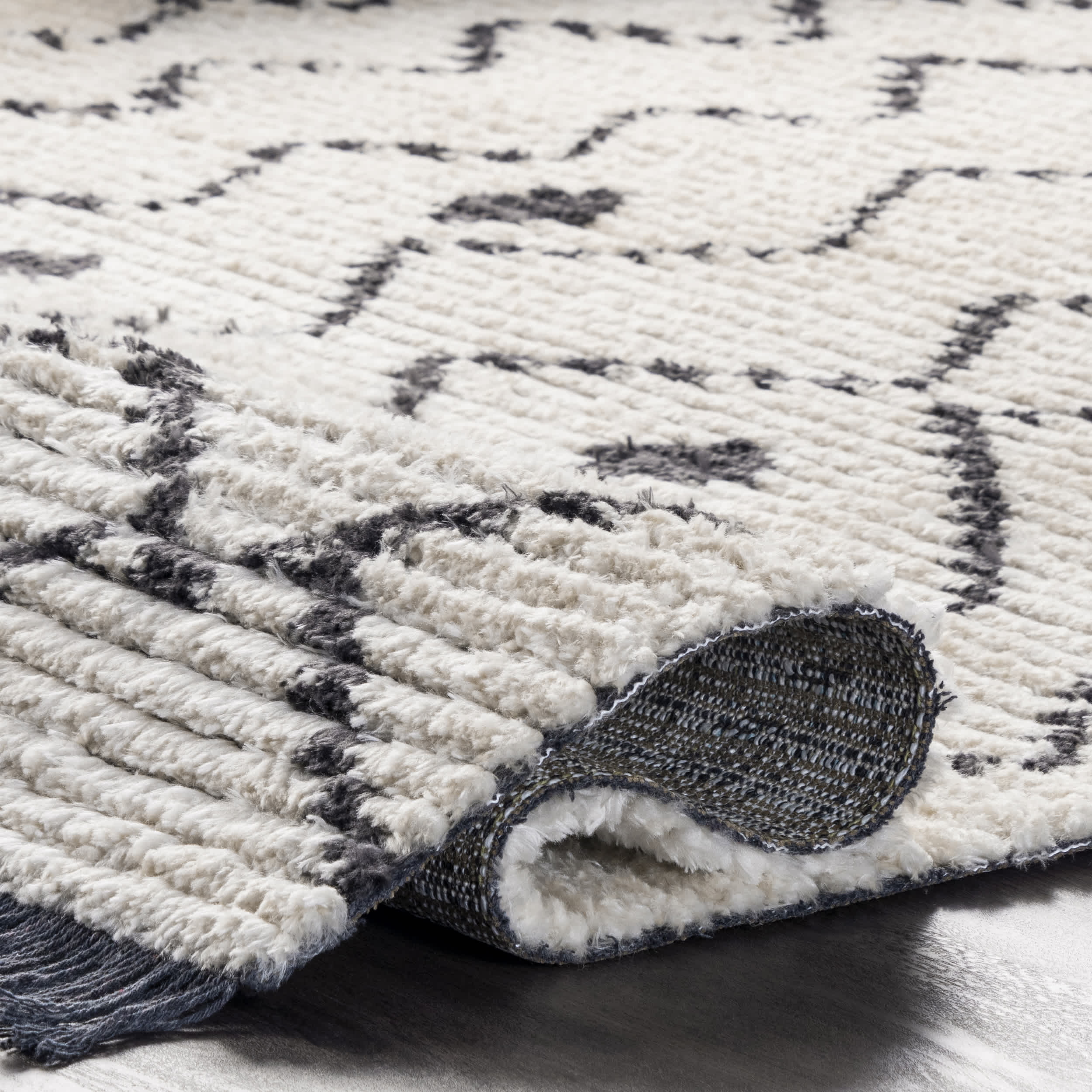 Mari Moroccan Soft Shag Fringe Area Rug - Image 4