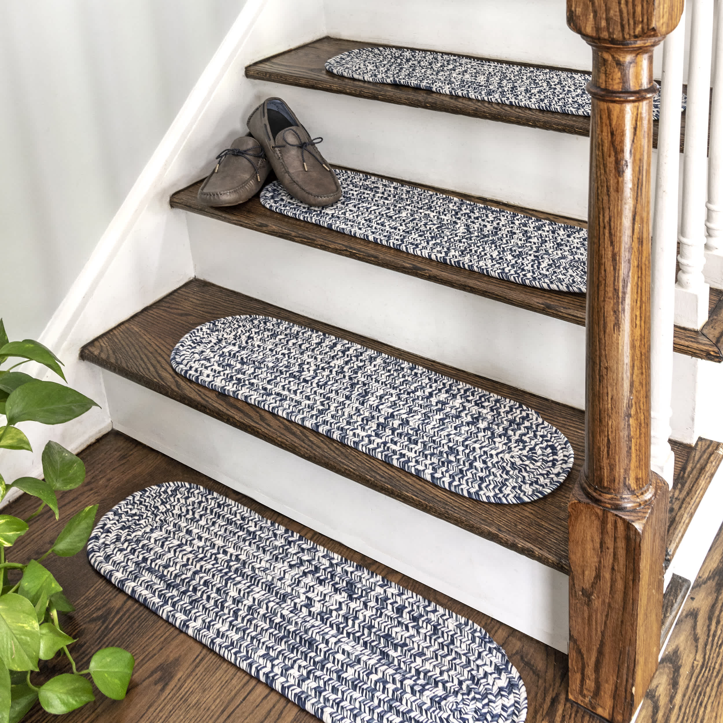 Braided Lefebvre Stair Treads Set of 13 - Image 4