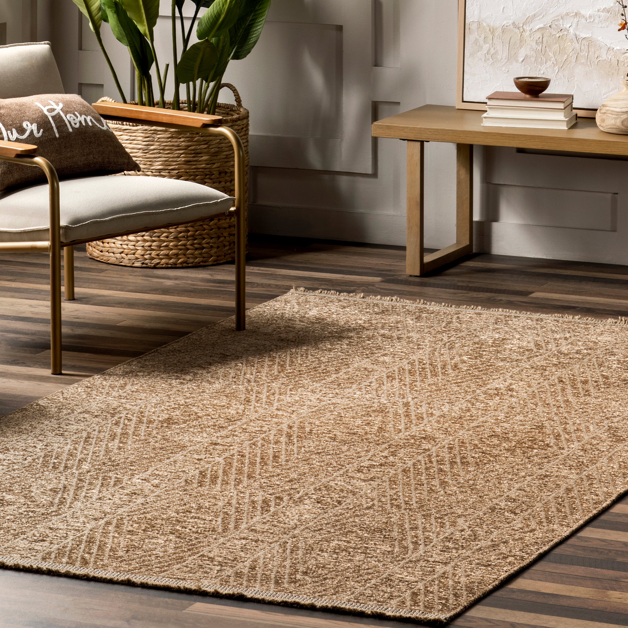 Deisy Diamond Lined Fringe Area Rug - Image 9