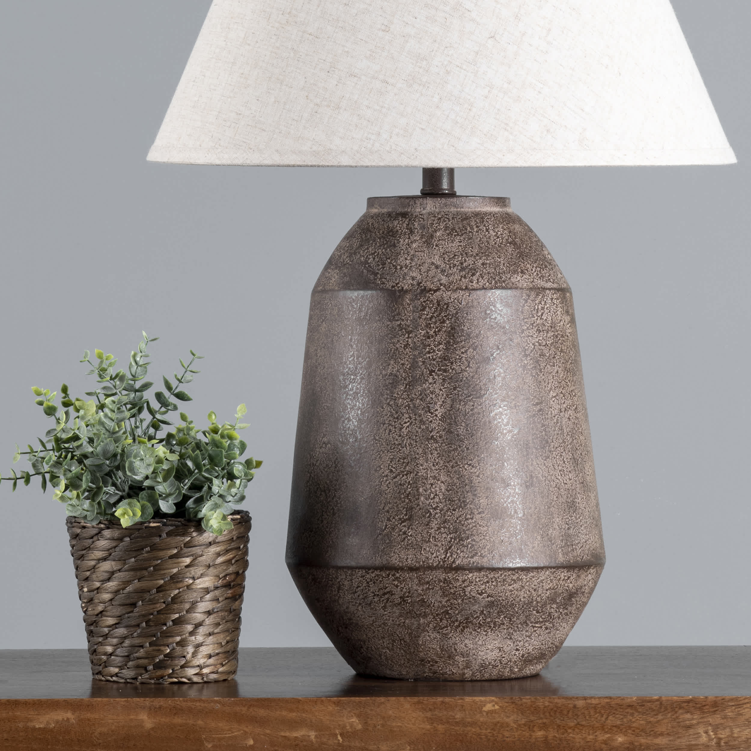 Lagos 29 Resin Table Lamp - Image 7