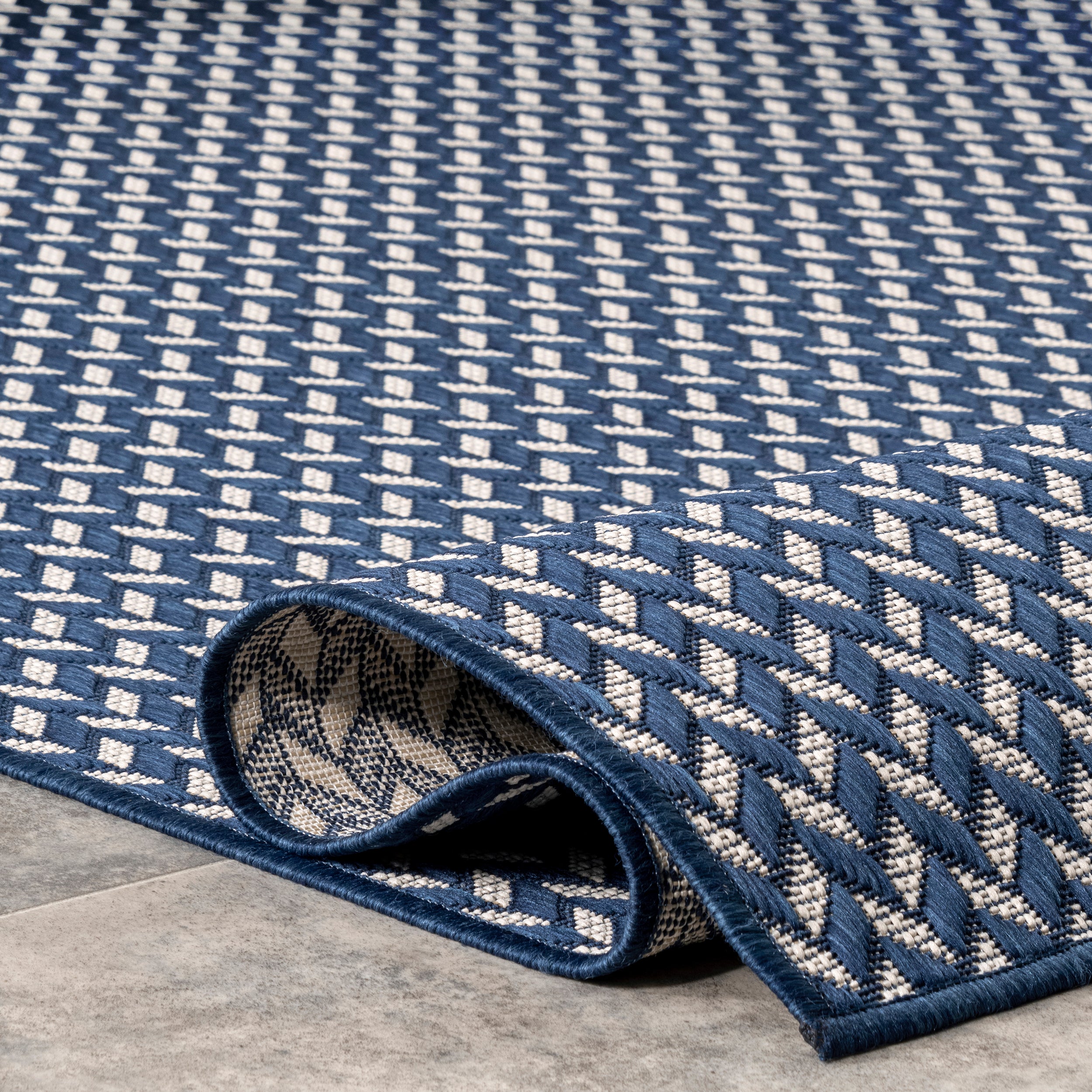 Camryn Herringbone Indoor/Outdoor Area Rug - Image 15