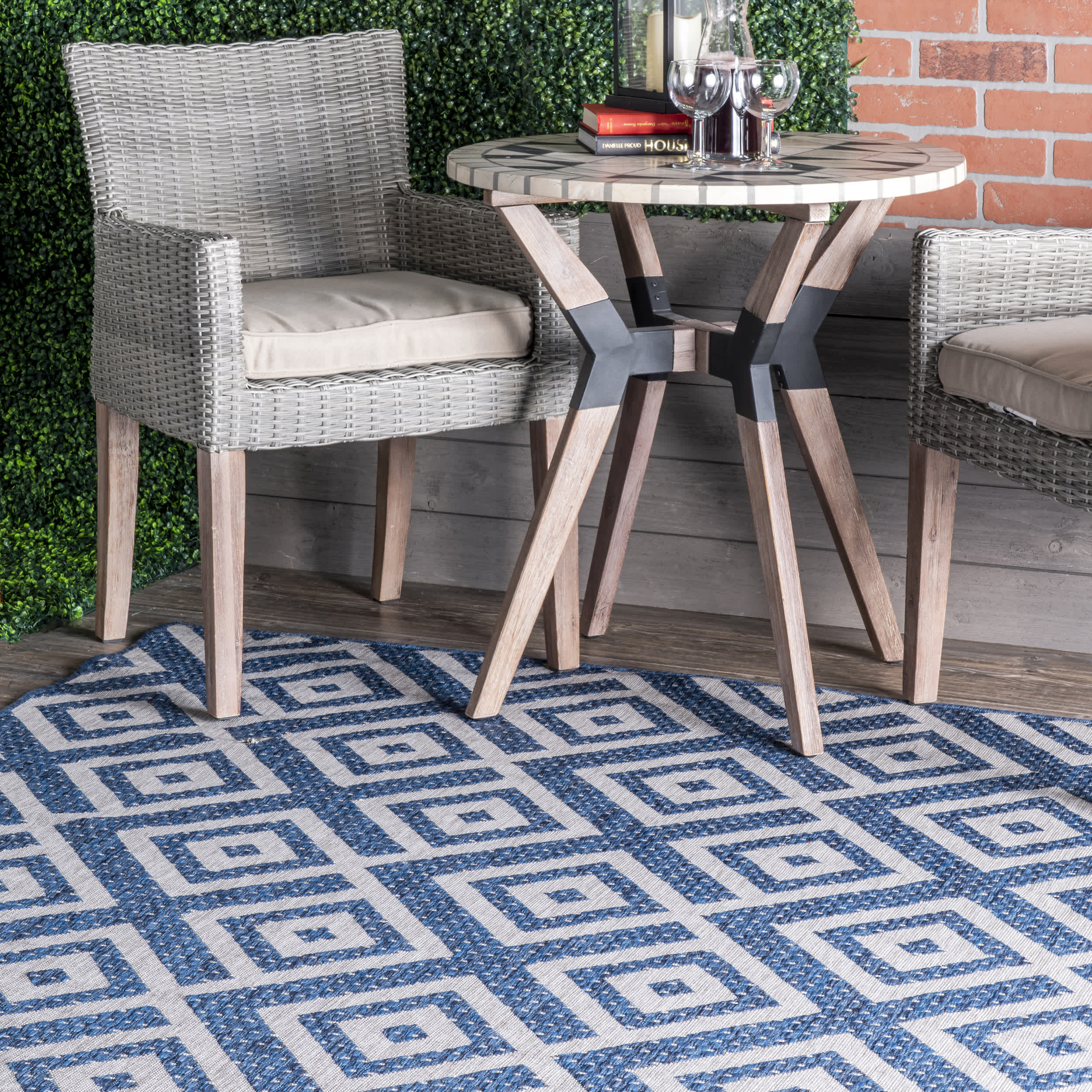 Tayla Diamond Lattice Indoor/Outdoor Area Rug - Image 9