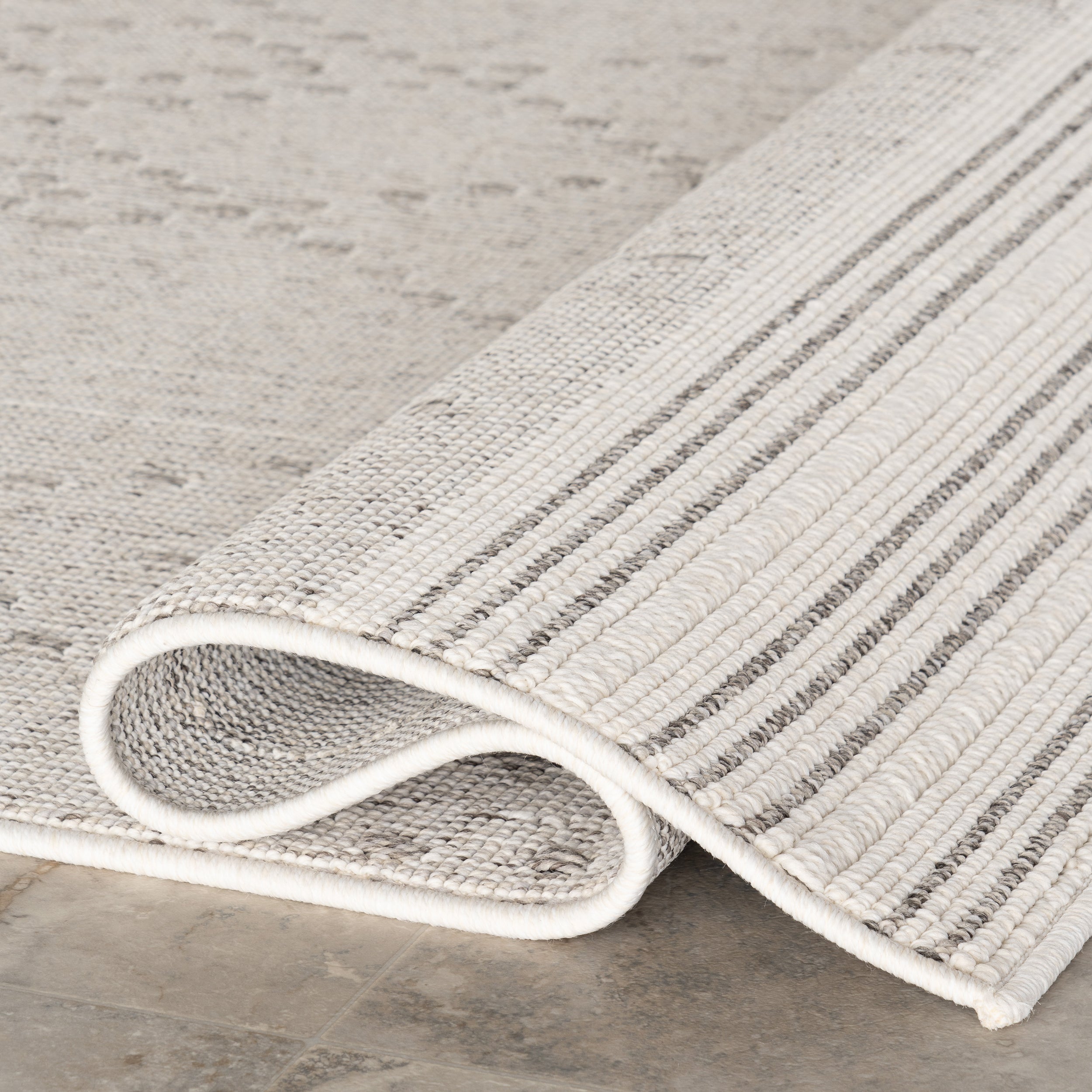 Jacinda Trellis Indoor/Outdoor Area Rug - Image 4