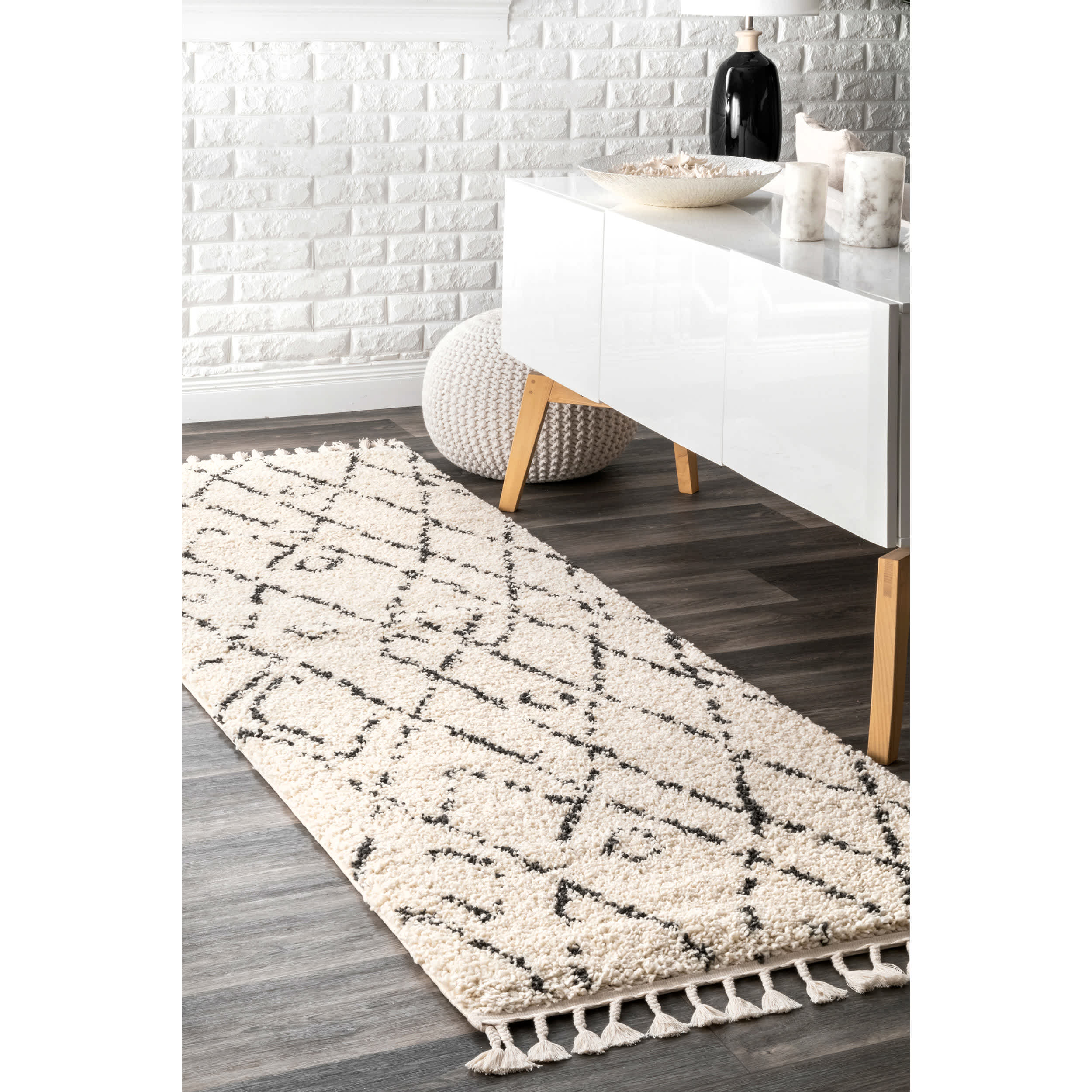 Nieves Moroccan Diamond Tassel Area Rug - Image 10
