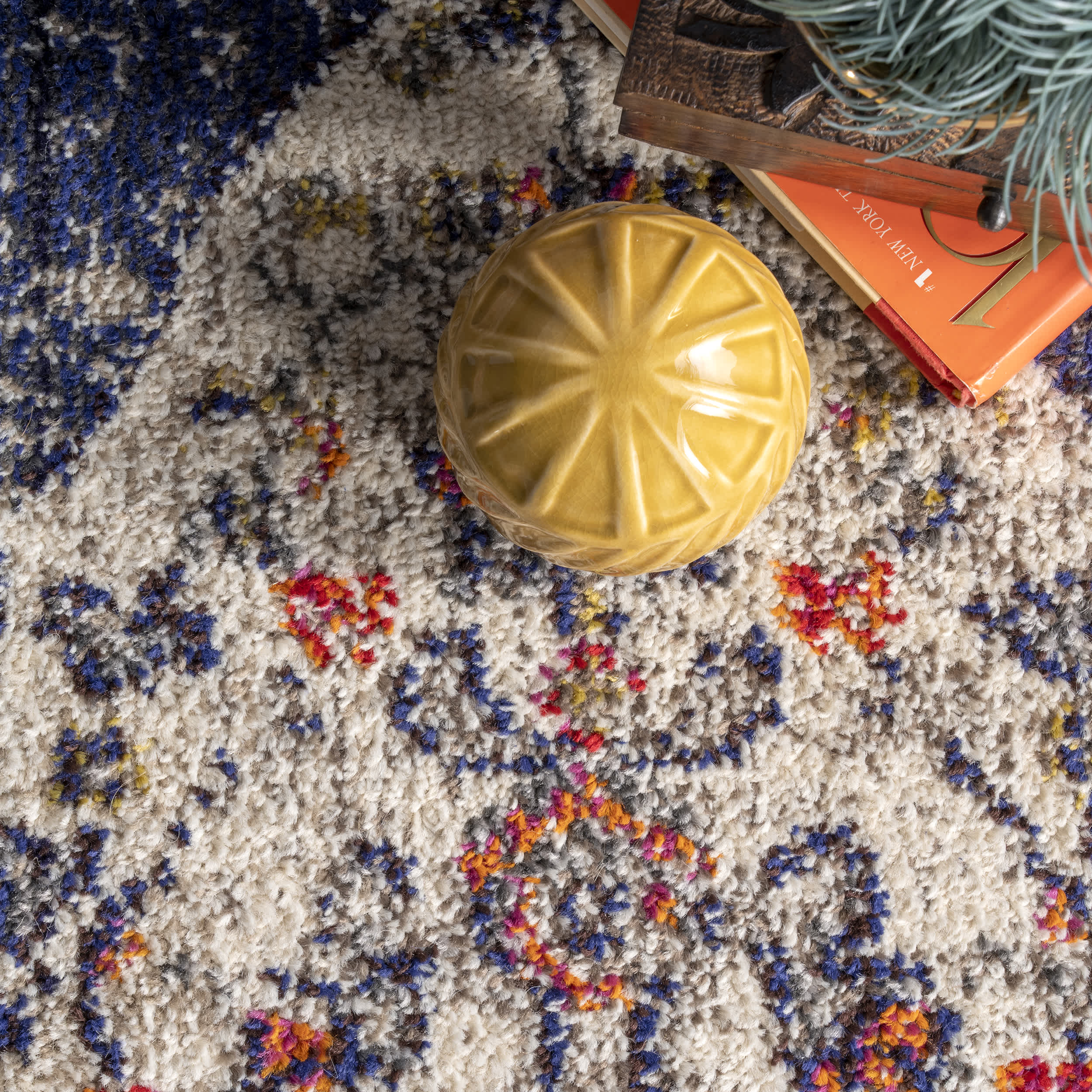 Vintage Medallion Veronica Area Rug - Image 17