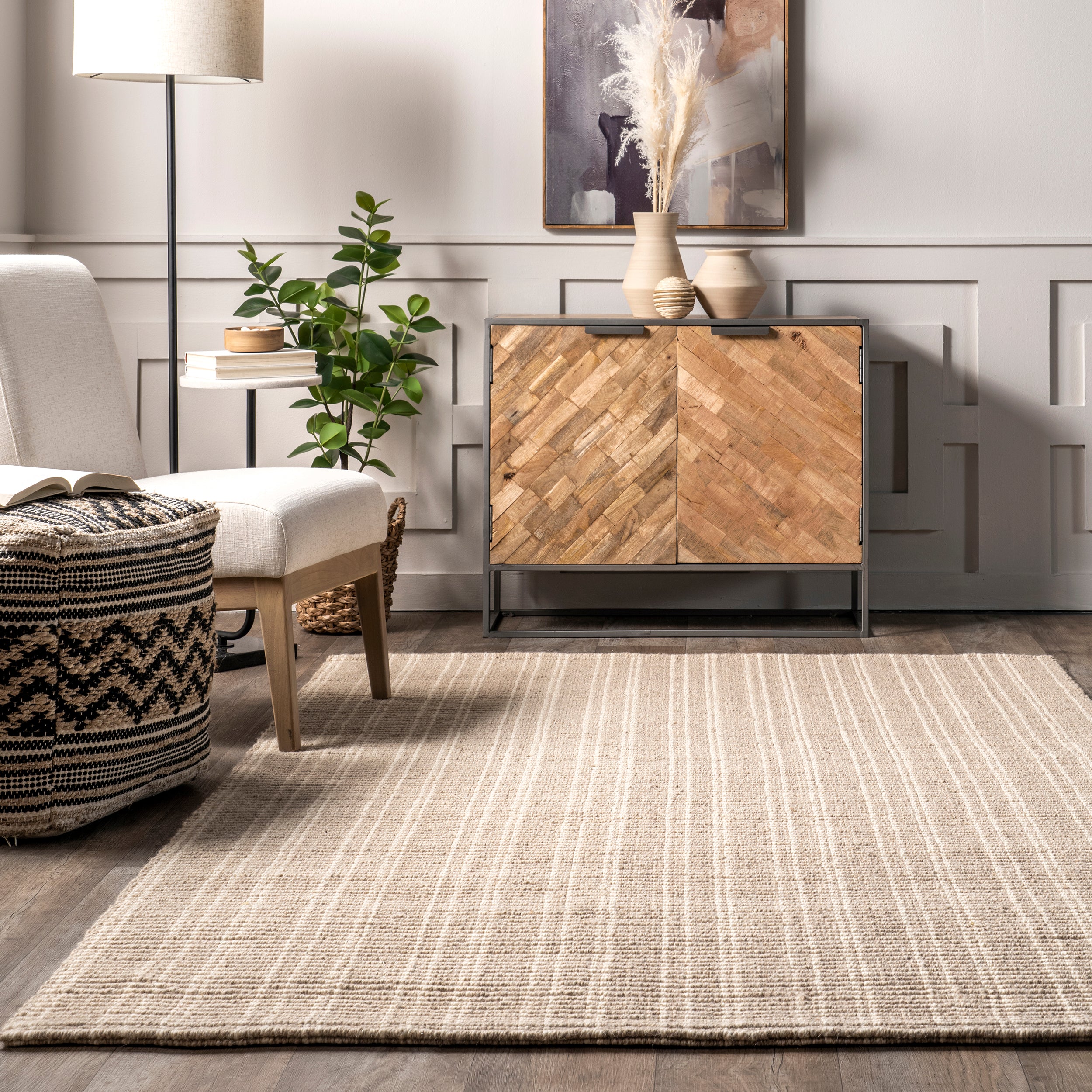 Jolinn Farmhouse Wool and Jute Area Rug - Image 8