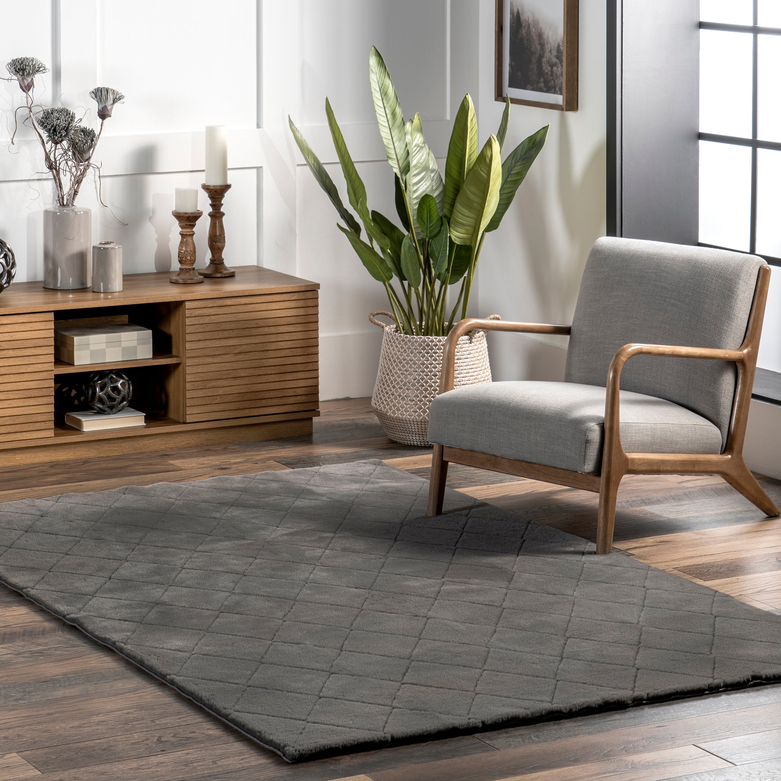 Amy Casual Faux Rabbit Machine Washable Area Rug - Image 12