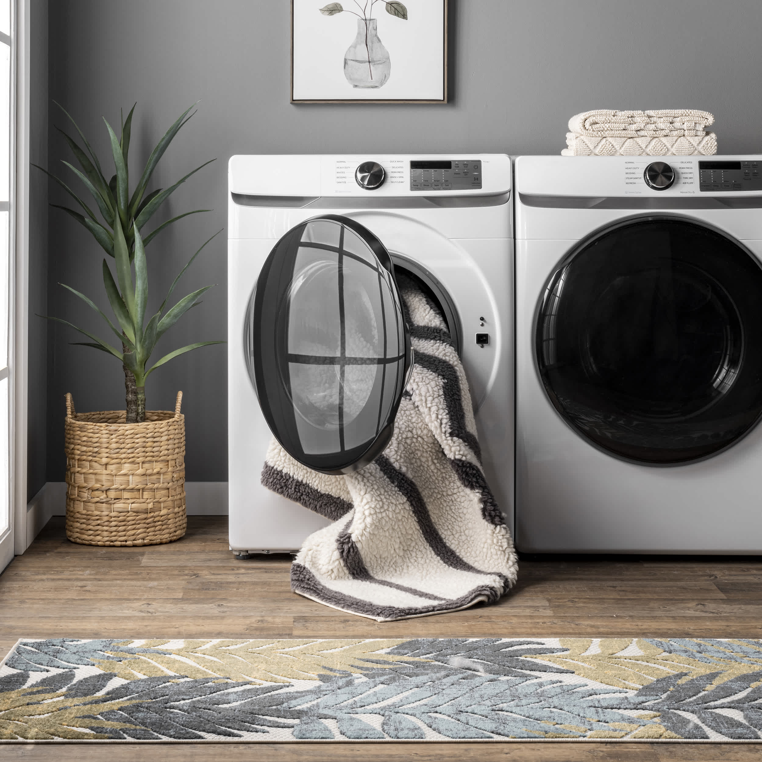 Fading Chevron Wool Washable Area Rug - Image 10