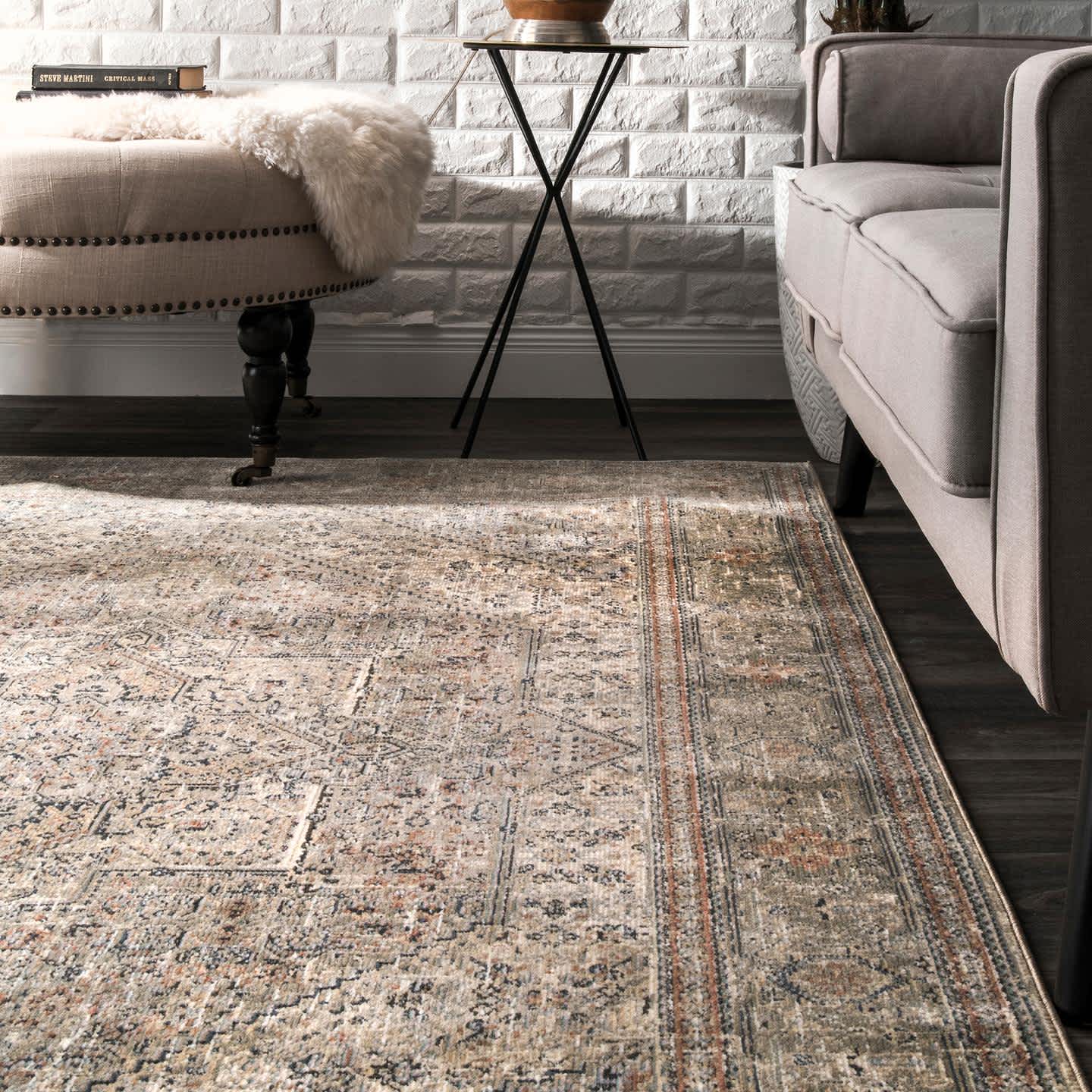 Carol Traditional Medallion Area Rug - Image 4