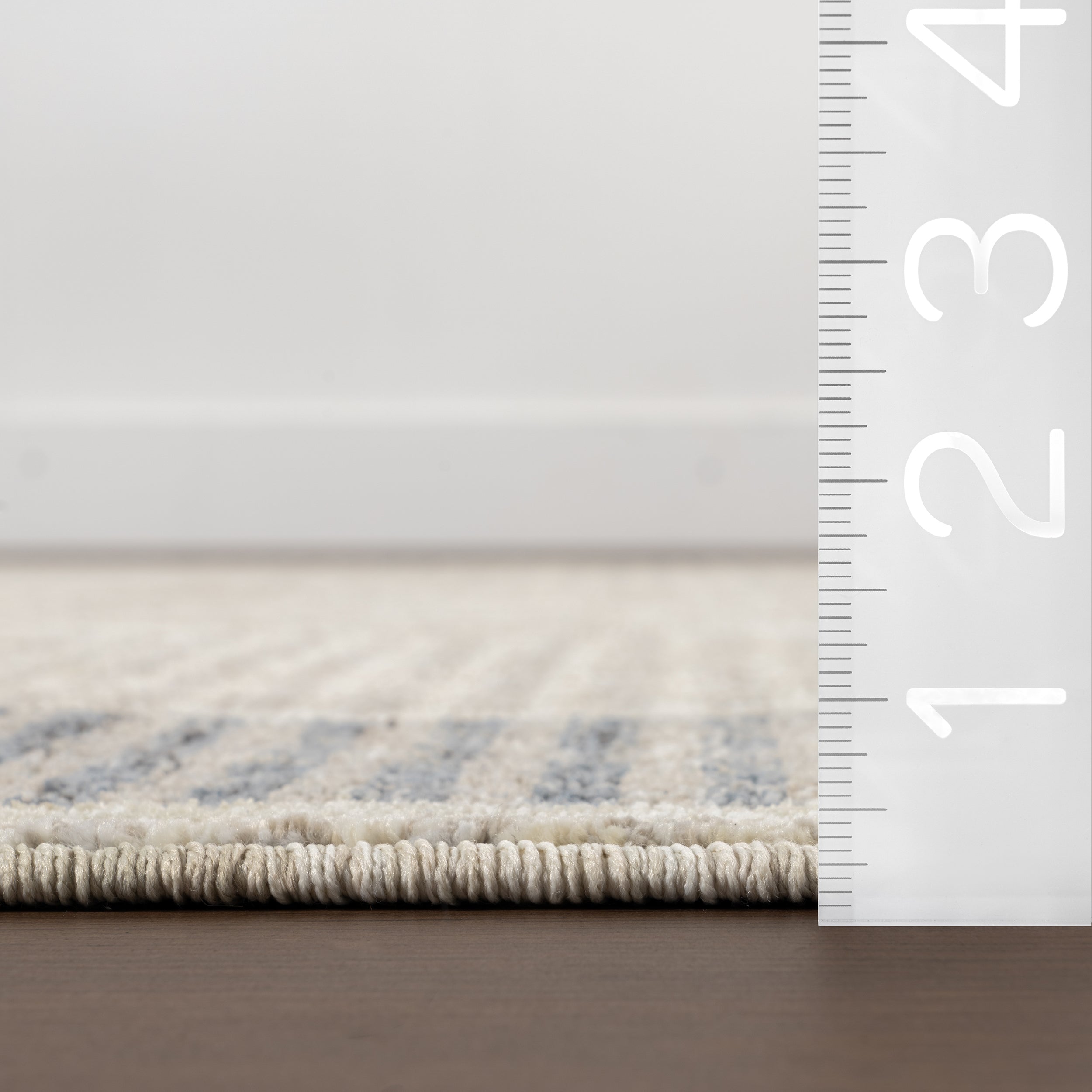 Allyson Modern Geometric Area Rug - Image 3