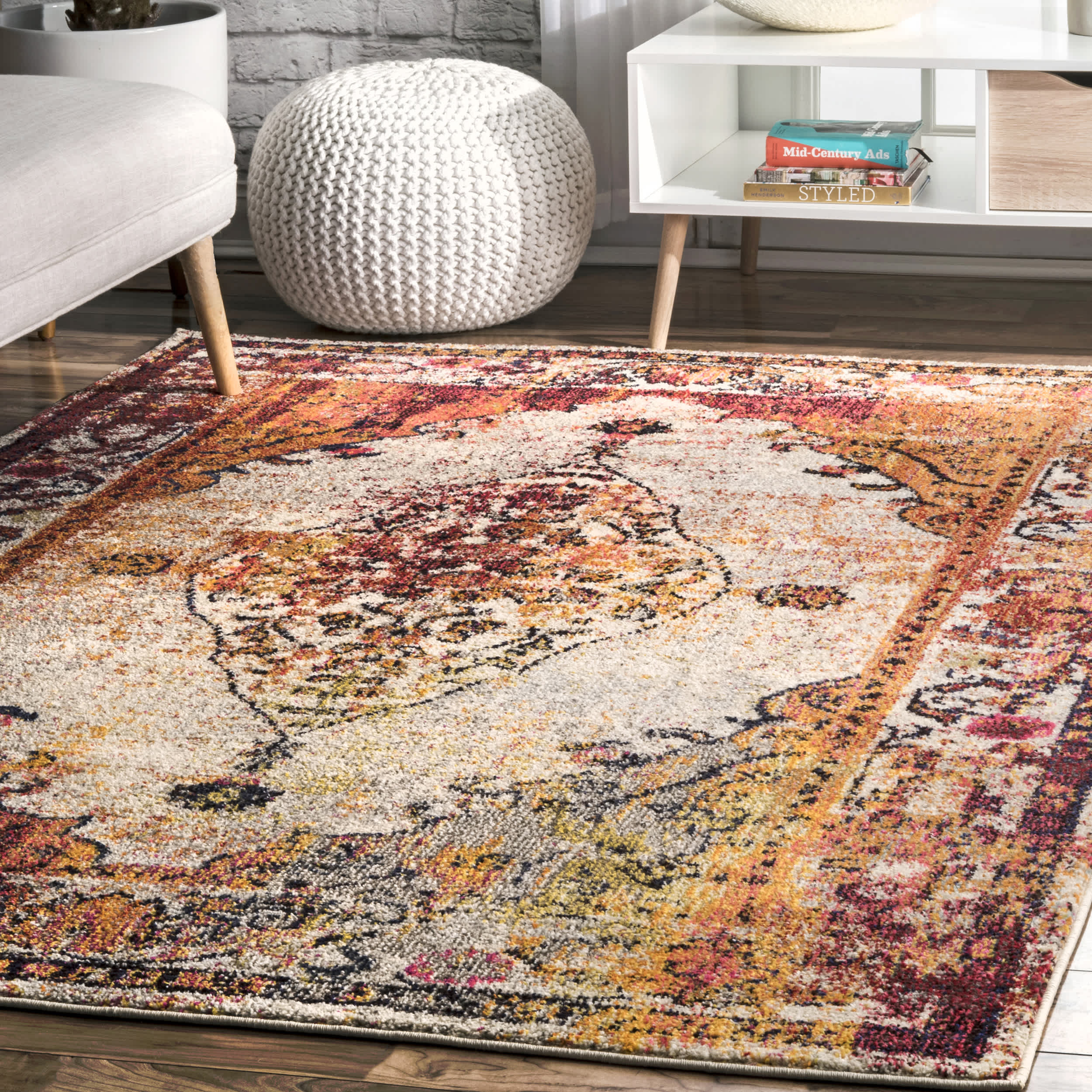 Vintage Medallion Veronica Area Rug - Image 30