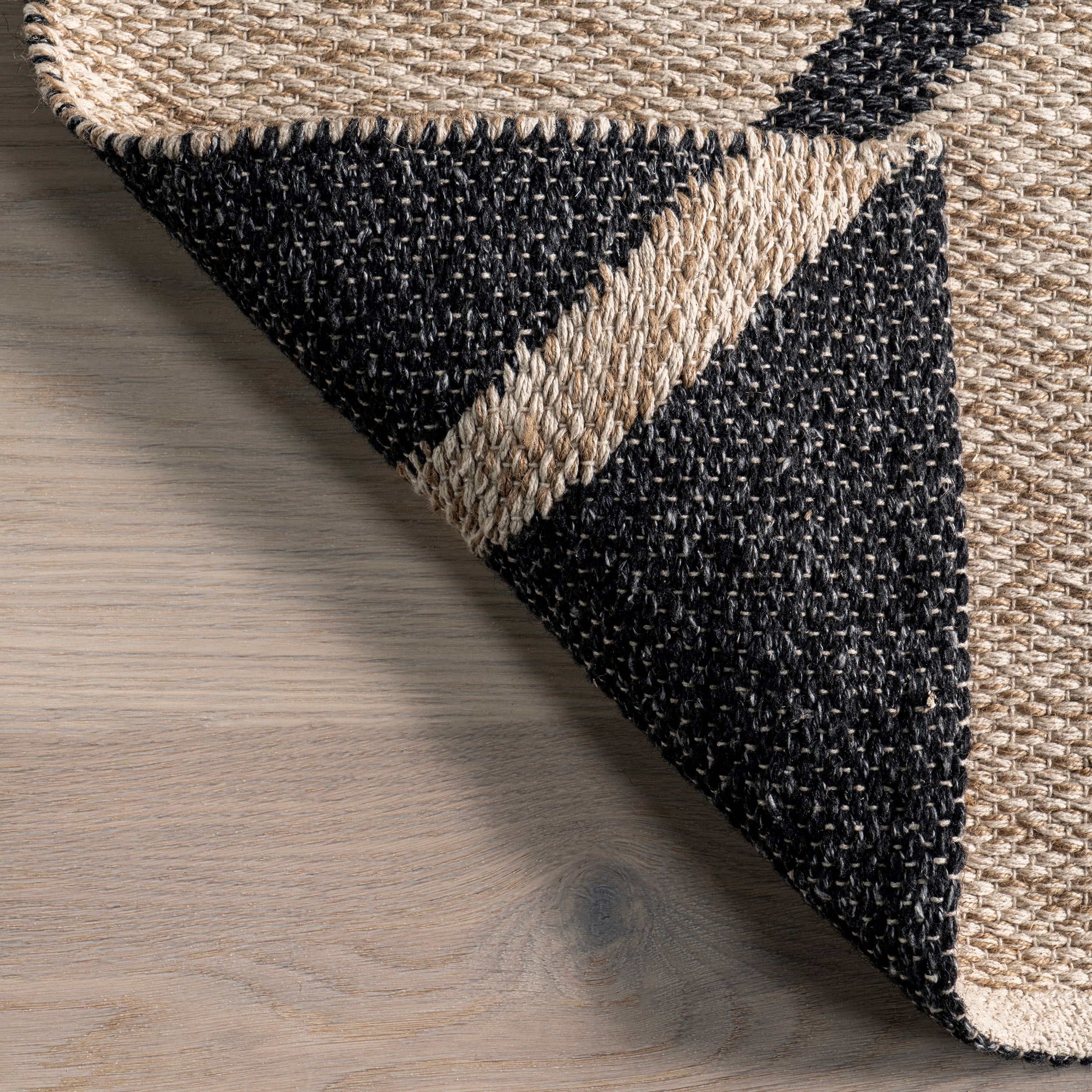 Bronte Geometric Reversible Wool Blend Area Rug - Image 7