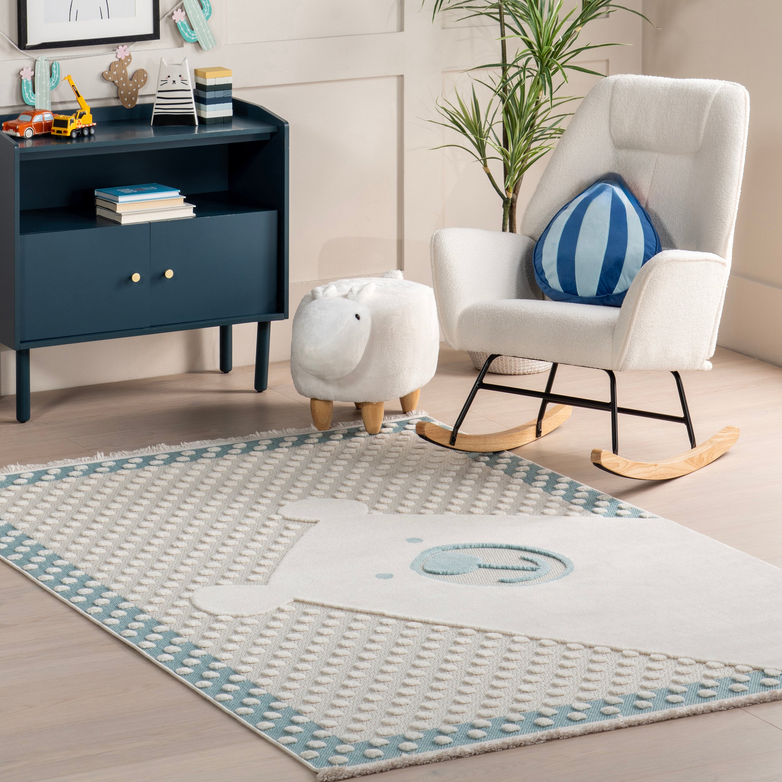 Cecelia Polar Bear Kids Fringe Area Rug - Image 11