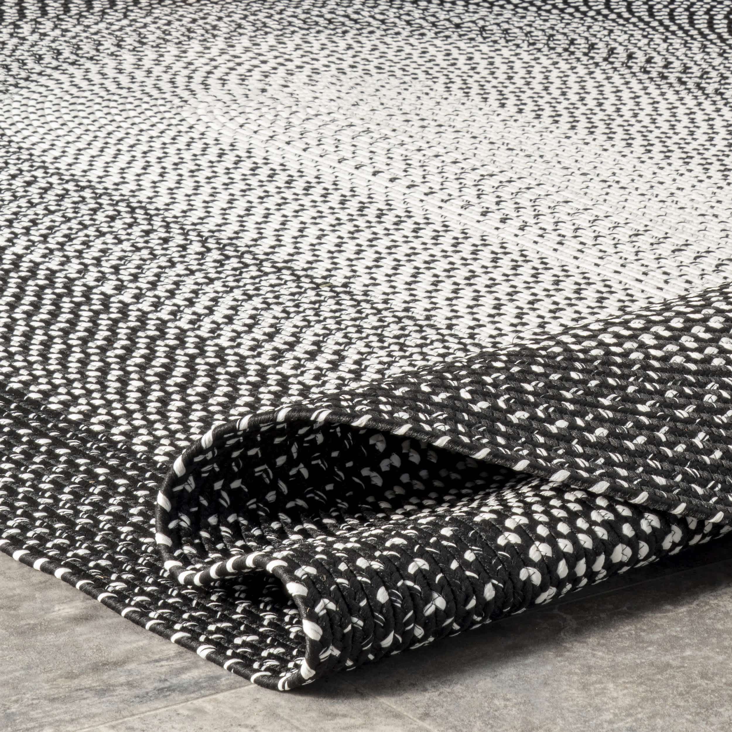 Juliana Ombre Braided Indoor/Outdoor Area Rug - Image 4