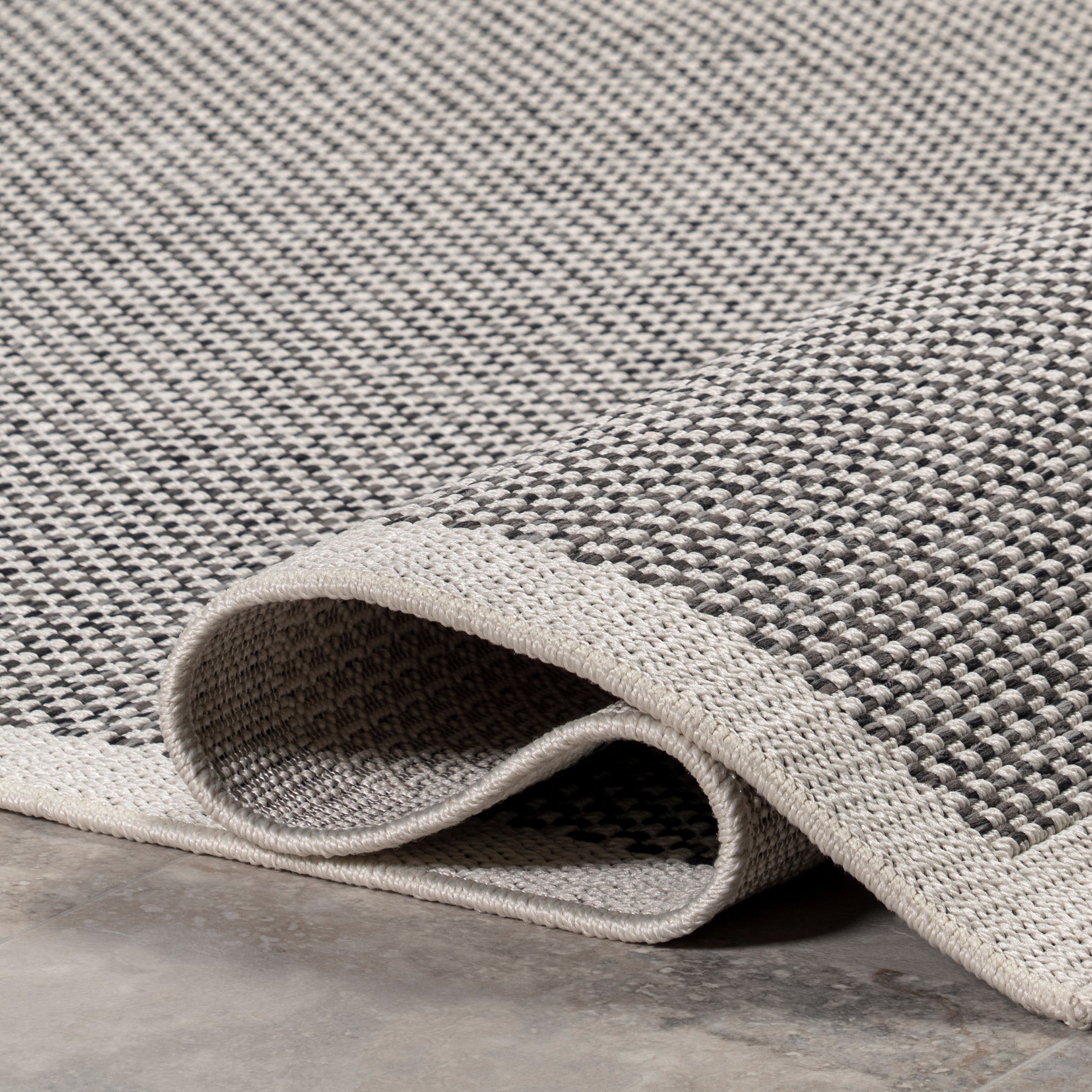 Linnea Contemporary Indoor/Outdoor Area Rug - Image 4