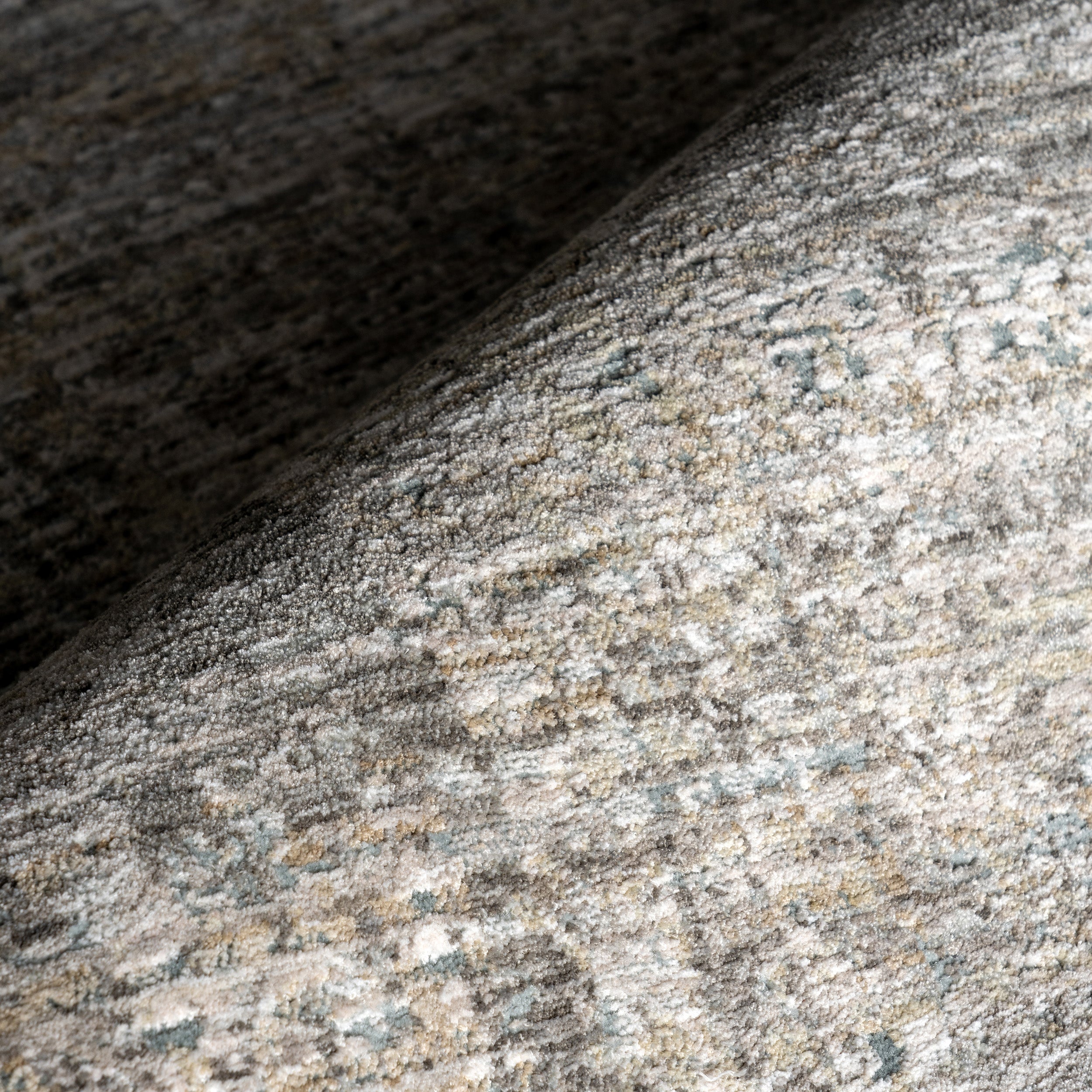 Kiva Medallion Fringe Area Rug - Image 5
