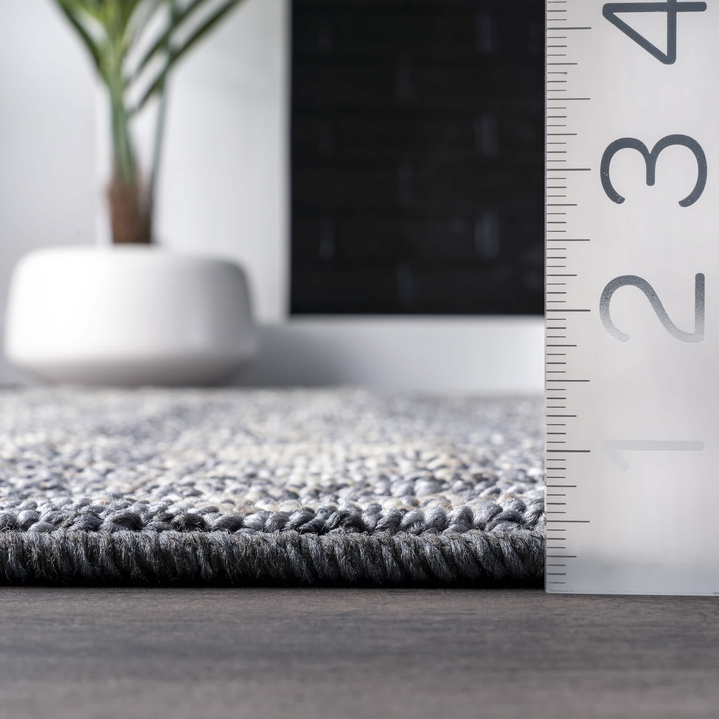 Claudia Diamond Tassel Area Rug - Image 15